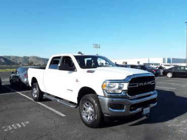 2022 Ram 2500 Big Horn 4x4 Crew Cab 6'4