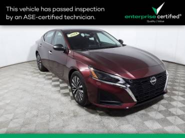 2024 Nissan Altima 2.5 SV Sedan