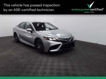2022 Toyota Camry SE Auto