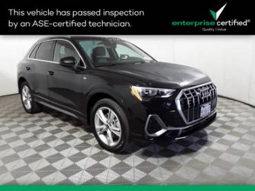 2022 Audi Q3 S line Premium 45 TFSI quattro