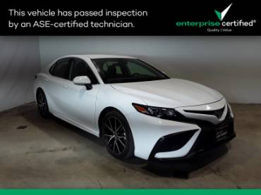 2022 Toyota Camry SE Auto