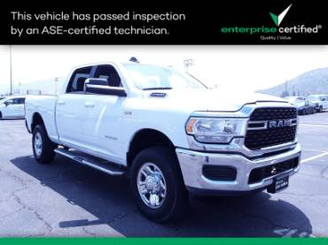 2022 Ram 2500 Big Horn 4x4 Crew Cab 6'4