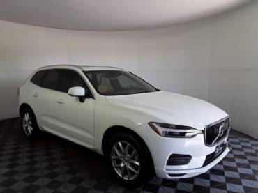 2020 Volvo XC60 T5 AWD Momentum