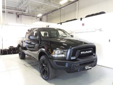 2024 Ram 1500 Classic Warlock 4x4 Crew Cab 5'7
