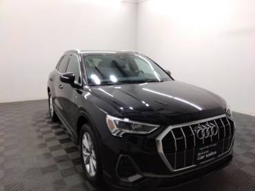 2023 Audi Q3 S line Premium 45 TFSI quattro