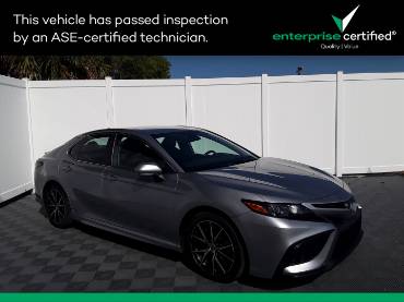 2022 Toyota Camry SE Auto