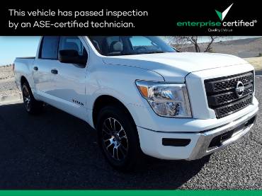 2023 Nissan Titan 4x2 Crew Cab SV