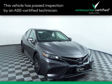 2022 Toyota Camry SE Auto