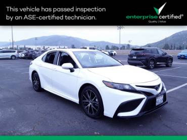 2022 Toyota Camry SE Auto