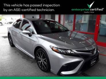 2022 Toyota Camry SE Auto