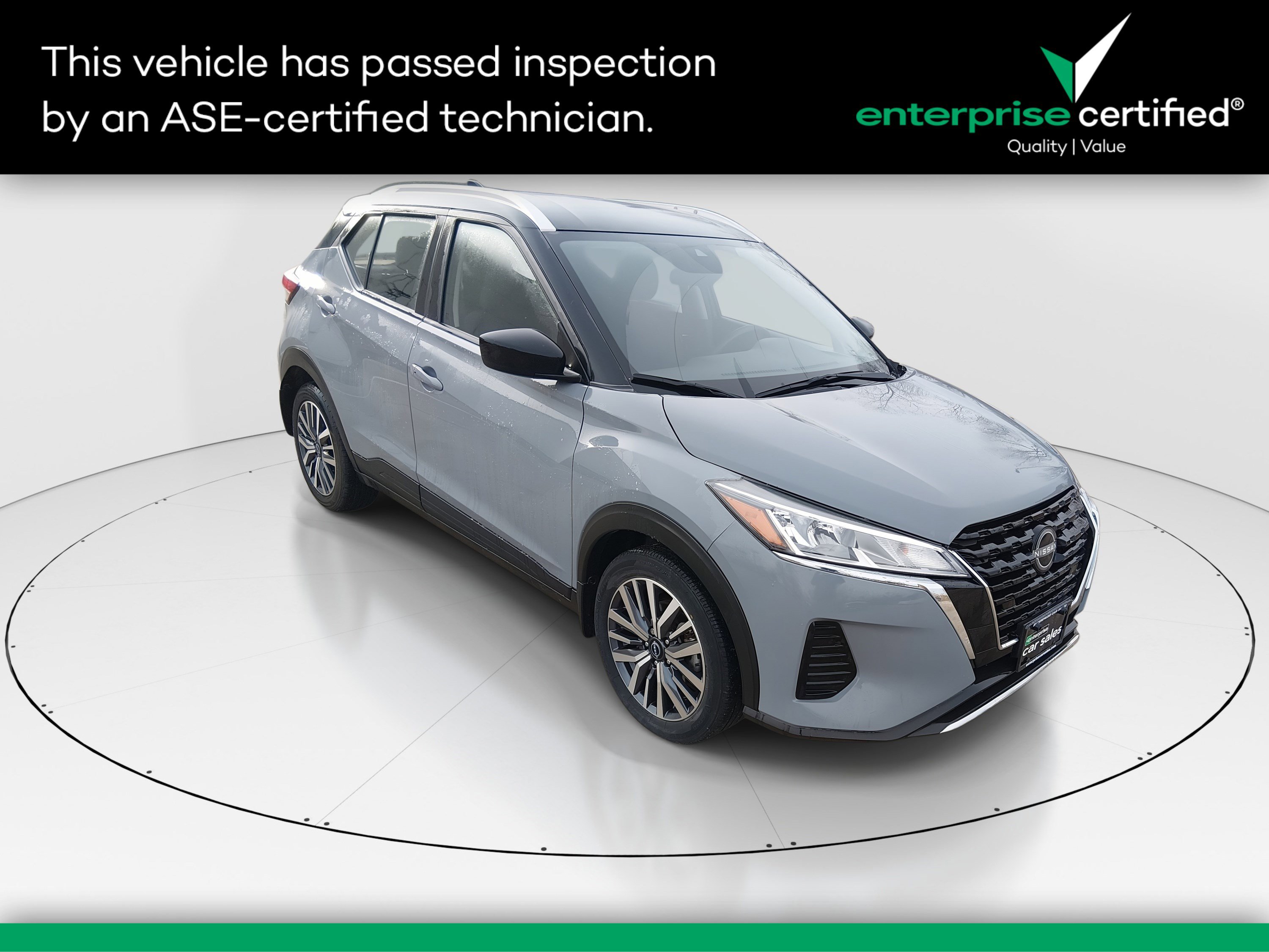 2023 Nissan Kicks SV's photo