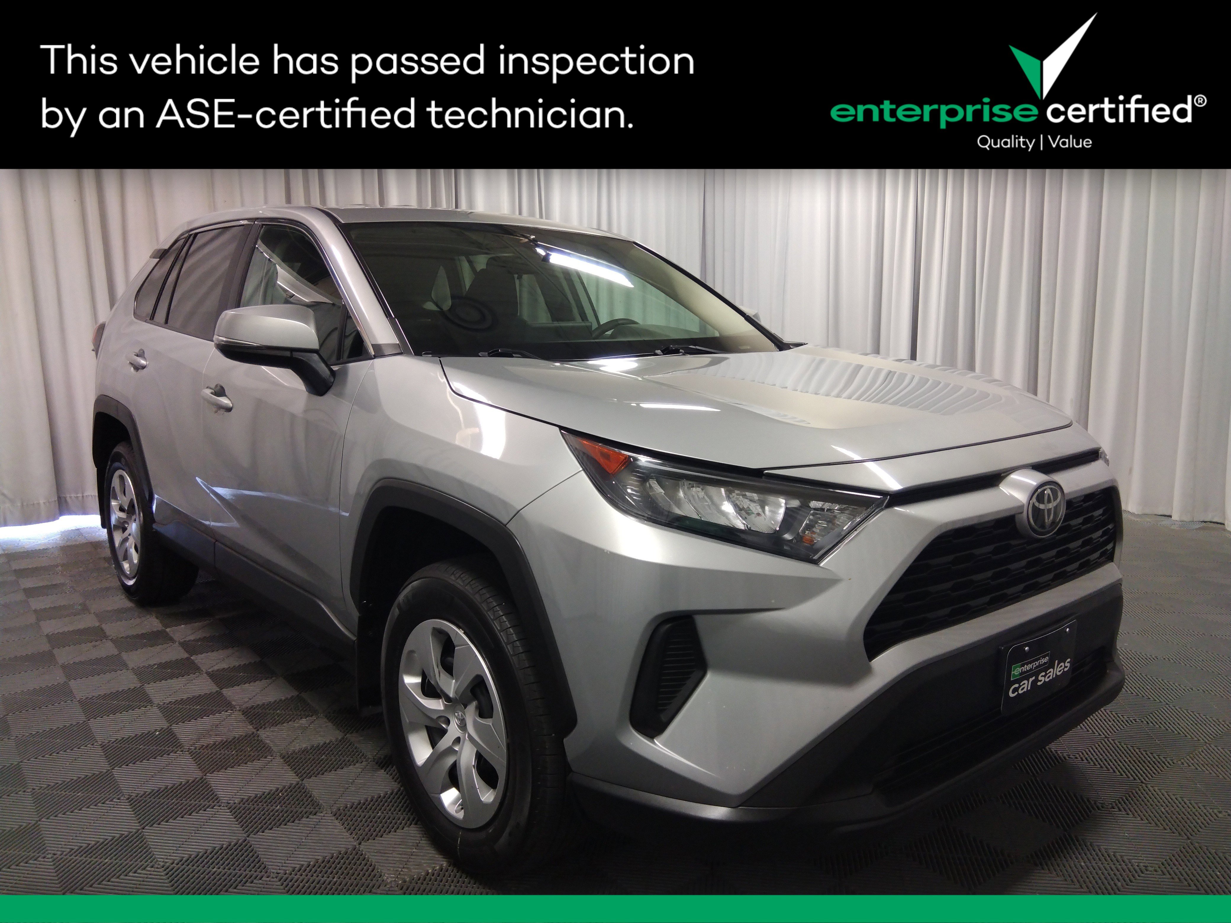 2022 Toyota RAV4 LE FWD