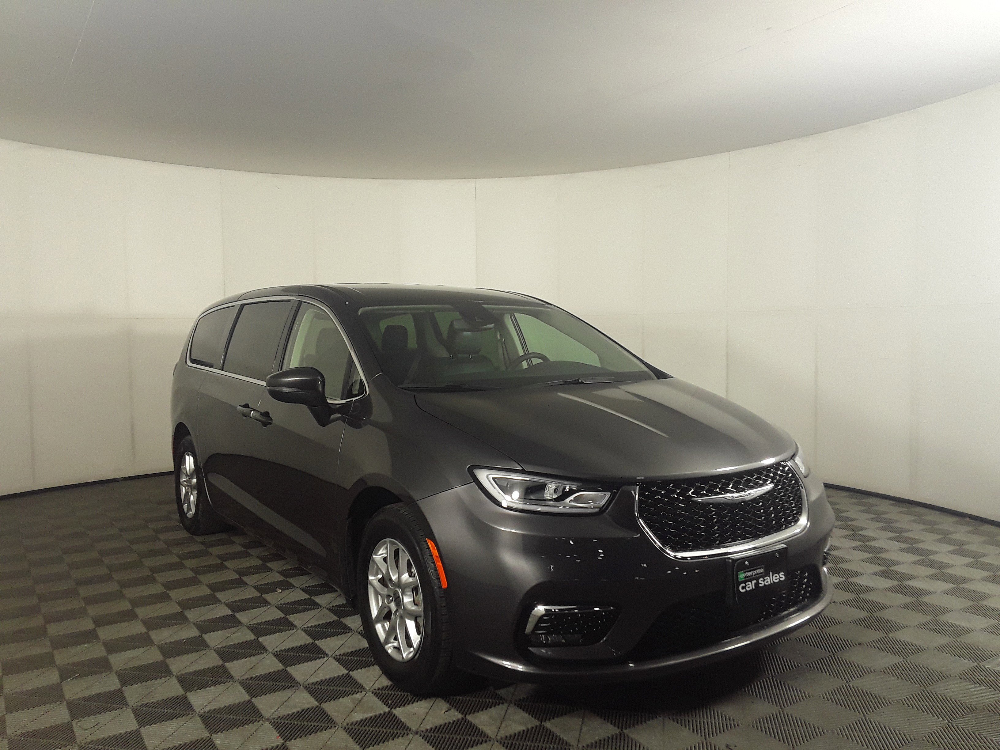 2023 Chrysler Pacifica Touring L FWD