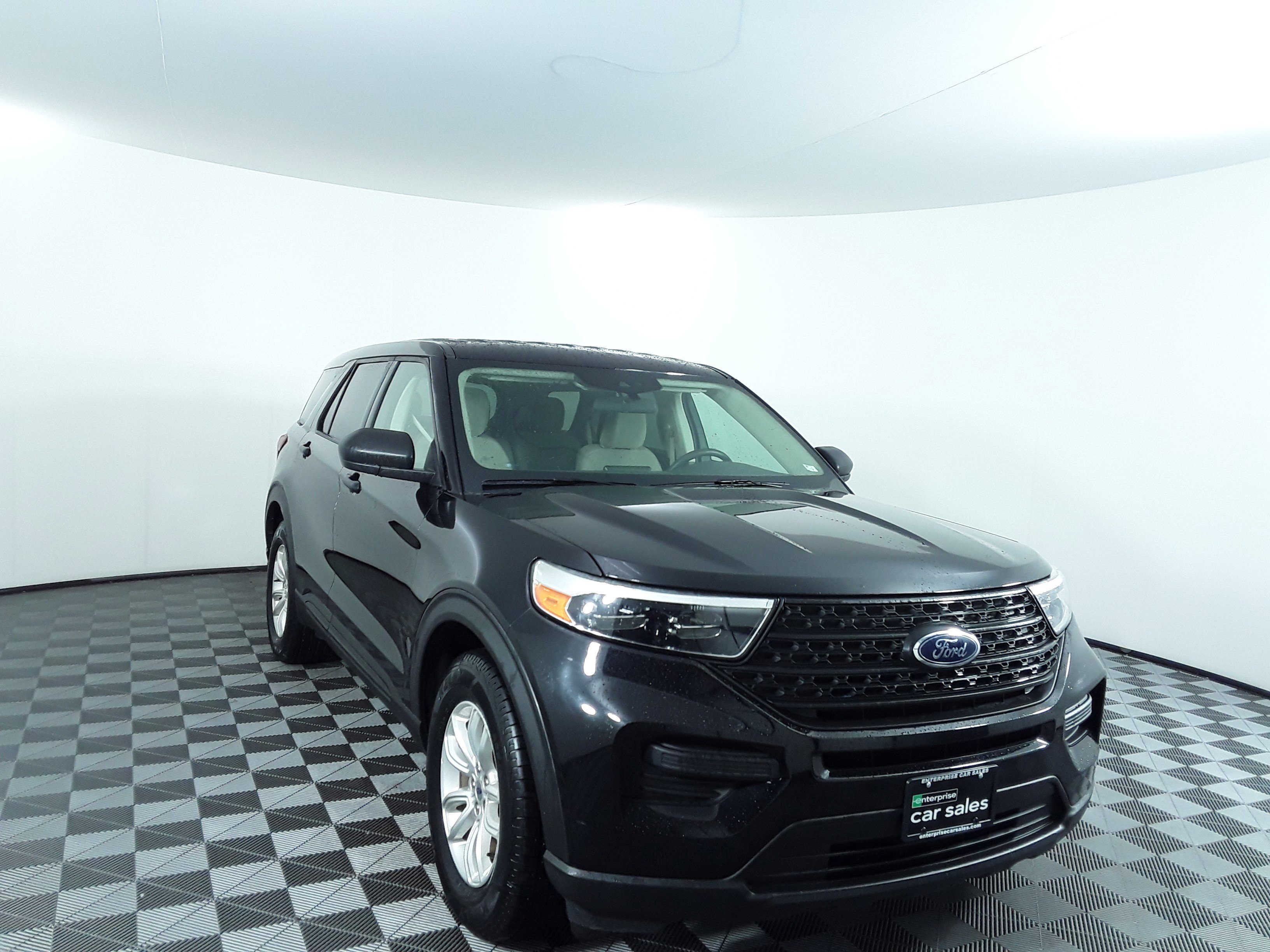 2020 Ford Explorer Base RWD