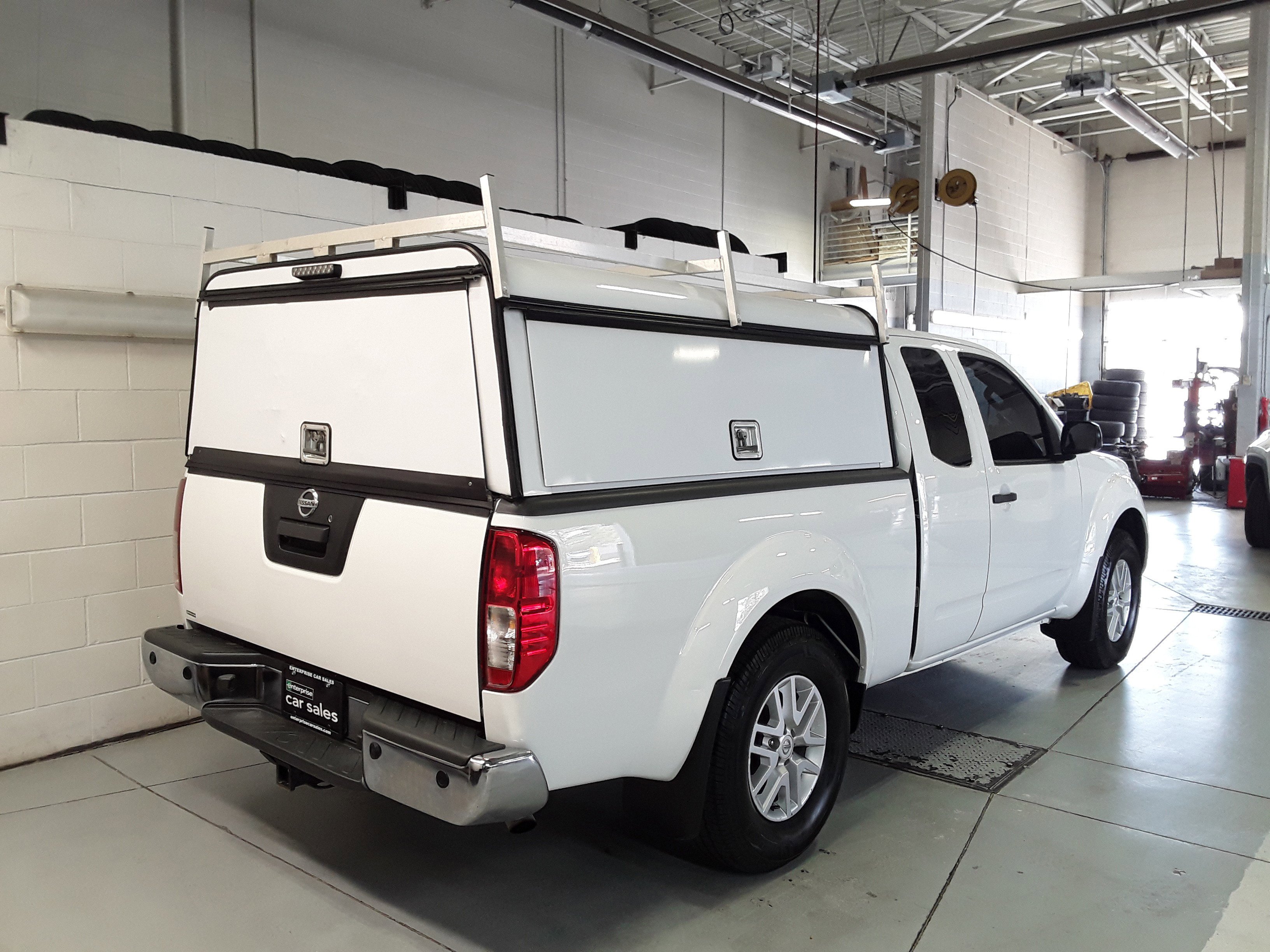 Image of Used 2021 Nissan Frontier King Cab 4x4 SV Auto