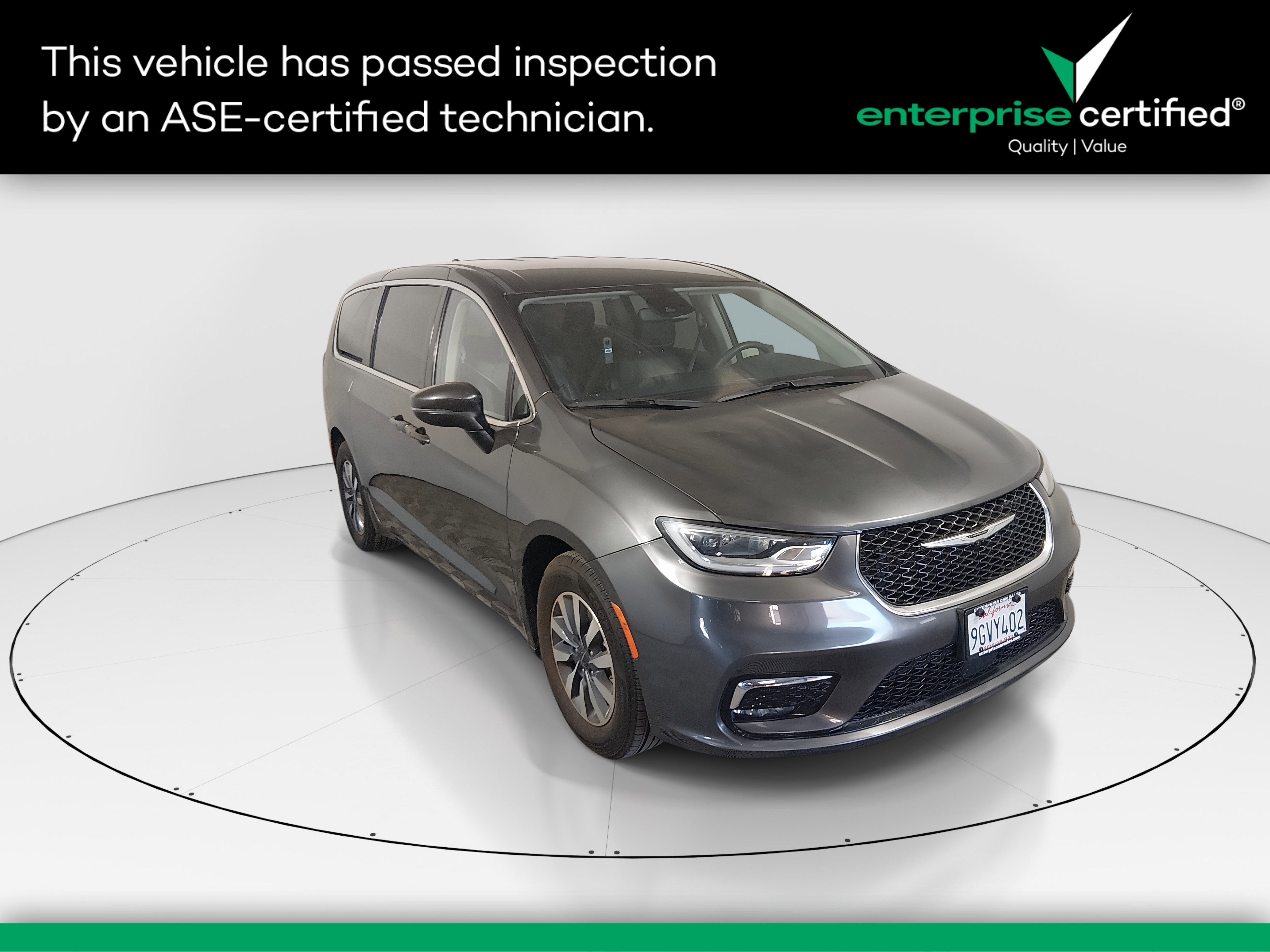 Used 2023 Chrysler Pacifica Hybrid Touring L FWD