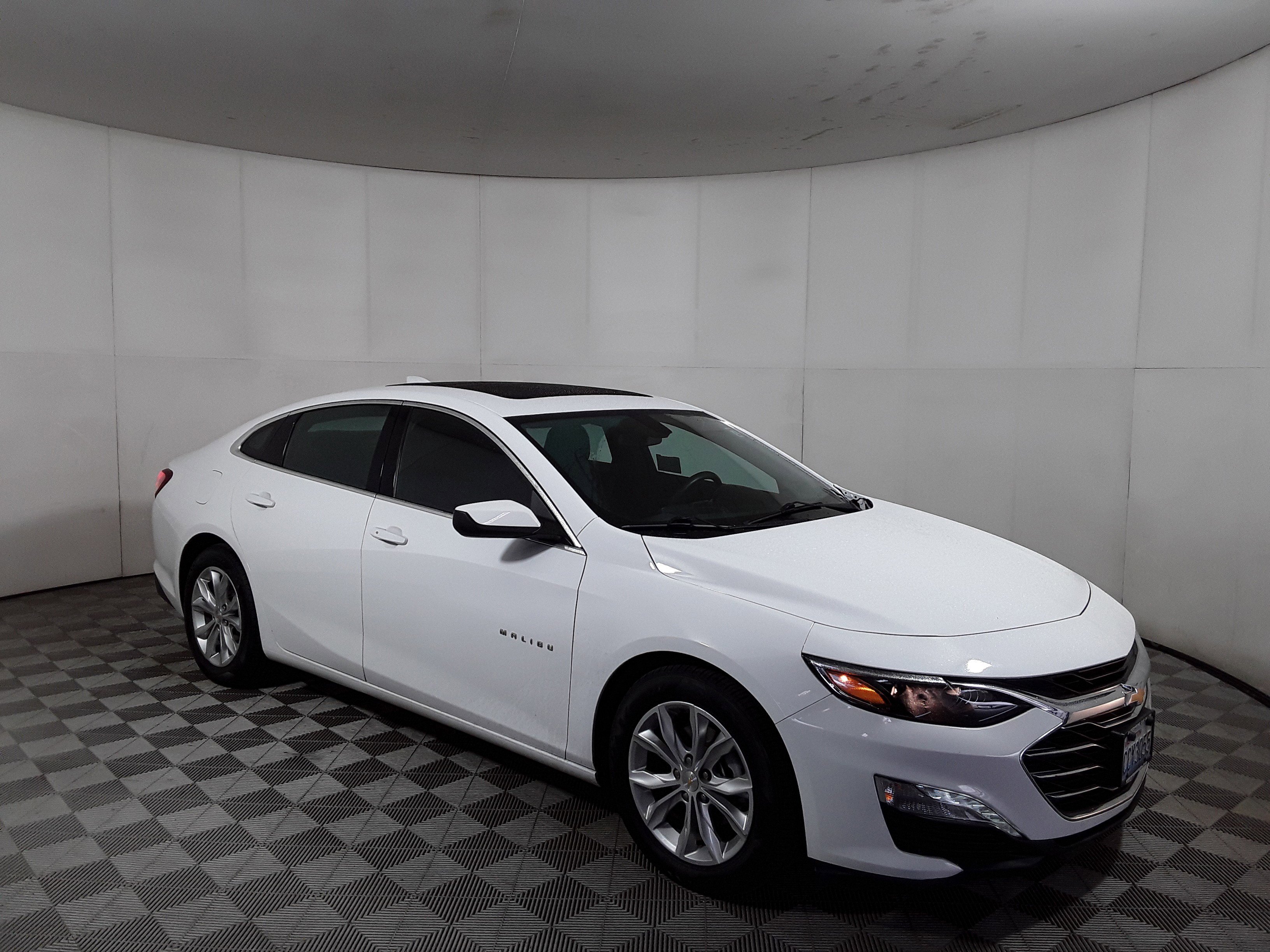 2022 Chevrolet Malibu 4dr Sdn LT