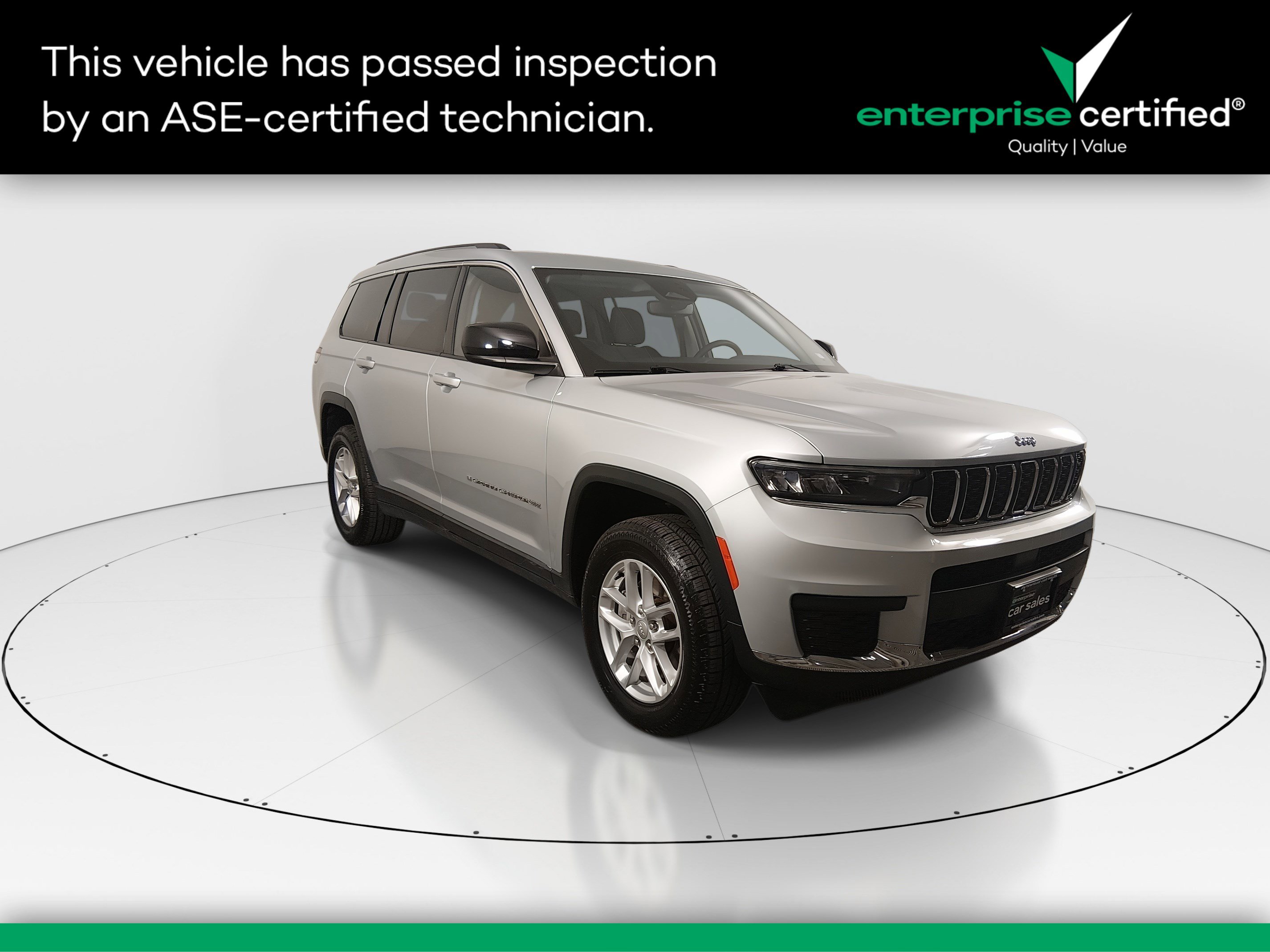 2023 Jeep Grand Cherokee L Laredo's photo