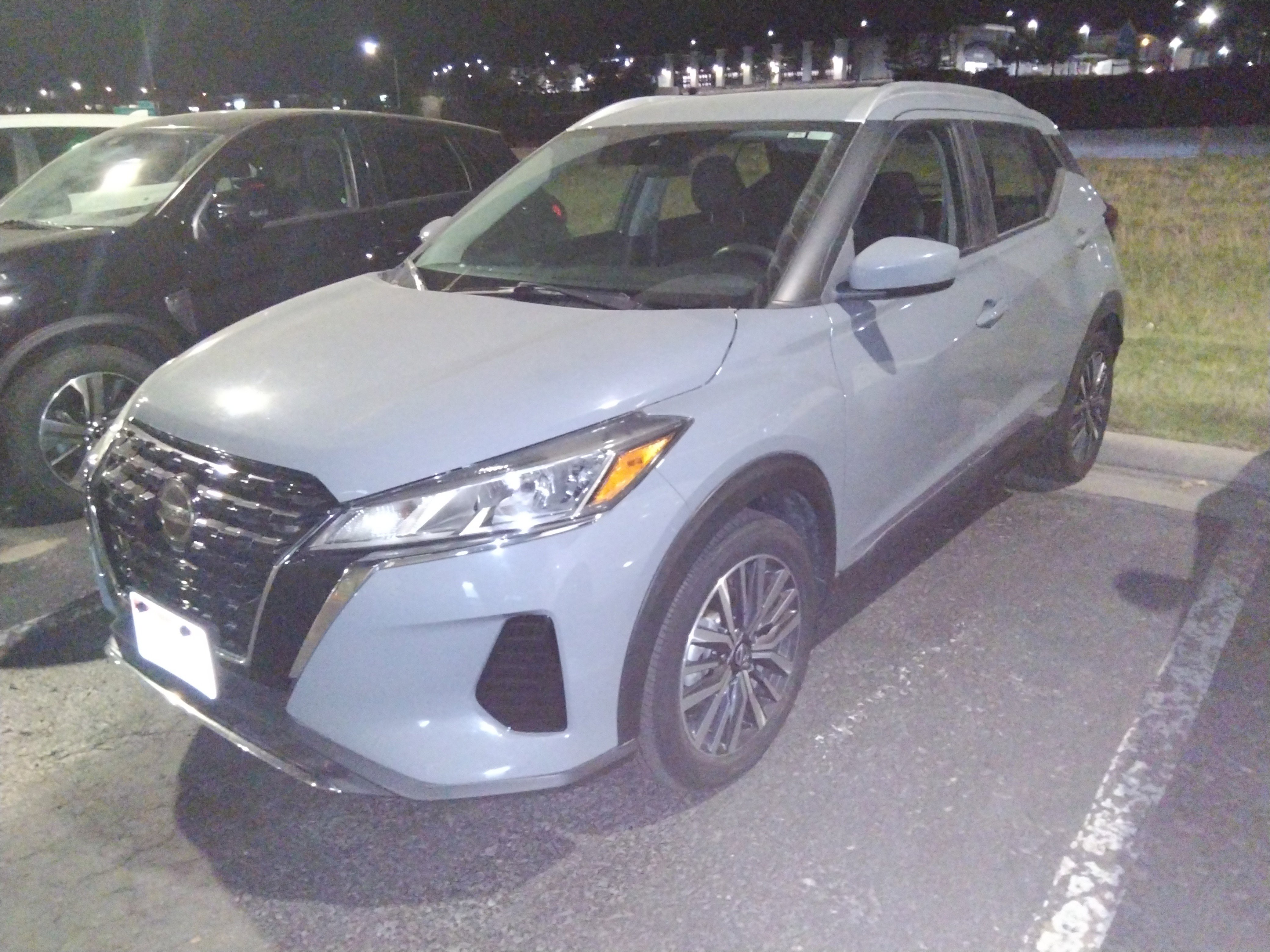 Used 2021 Nissan Kicks SV FWD