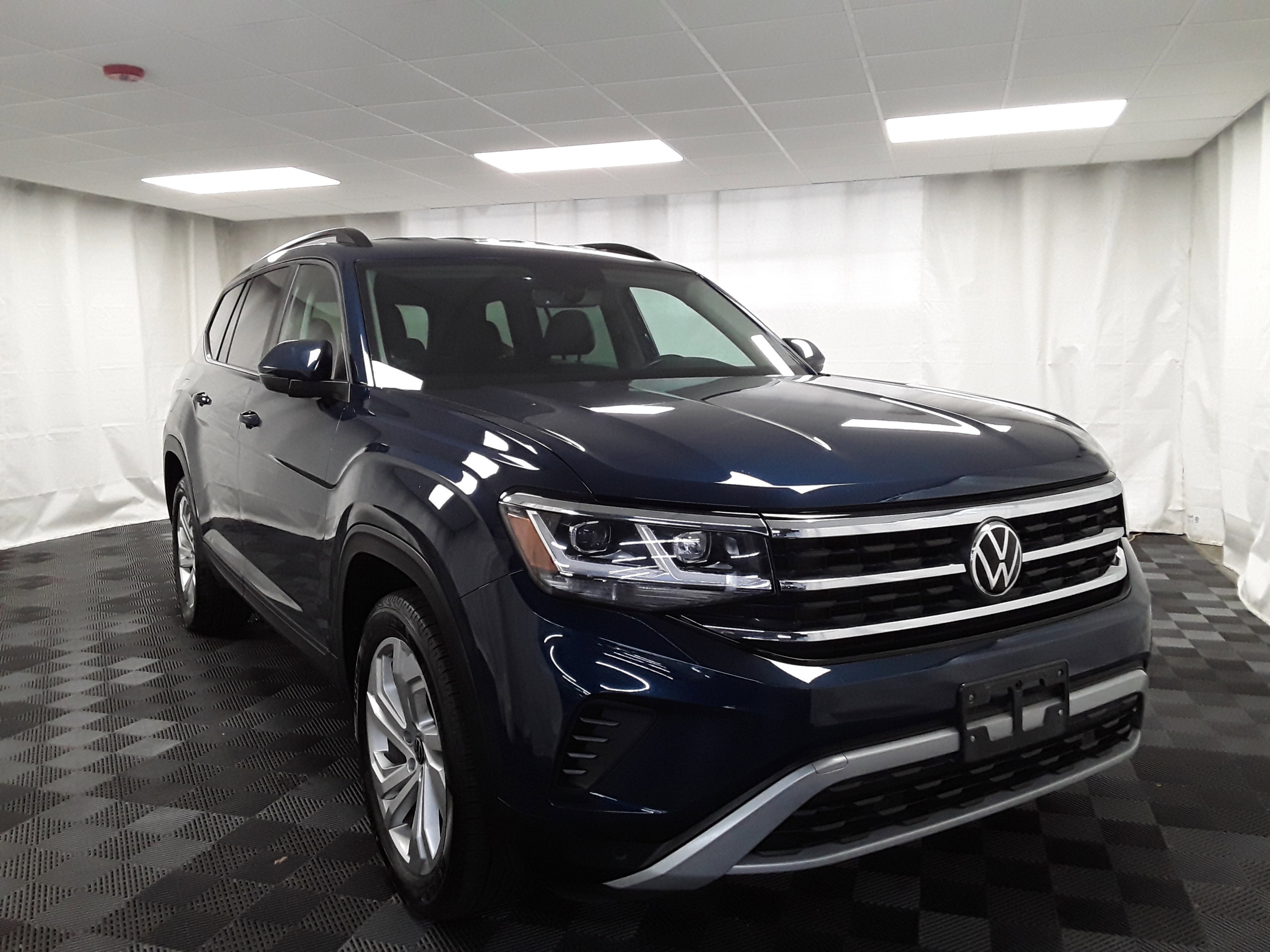 2022 Volkswagen Atlas 3.6L V6 SE w/Technology 4MOTION