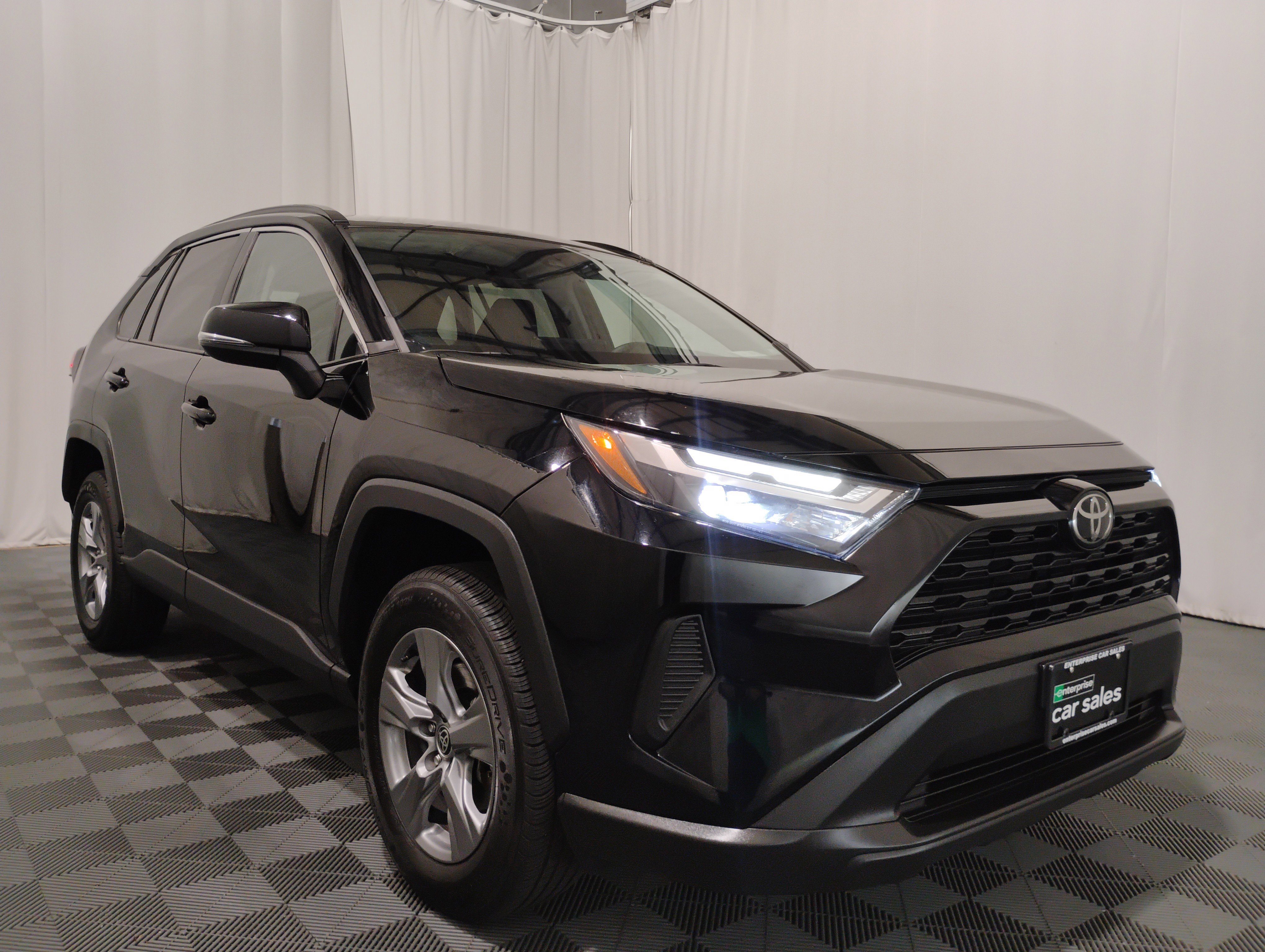 2022 Toyota RAV4 XLE AWD