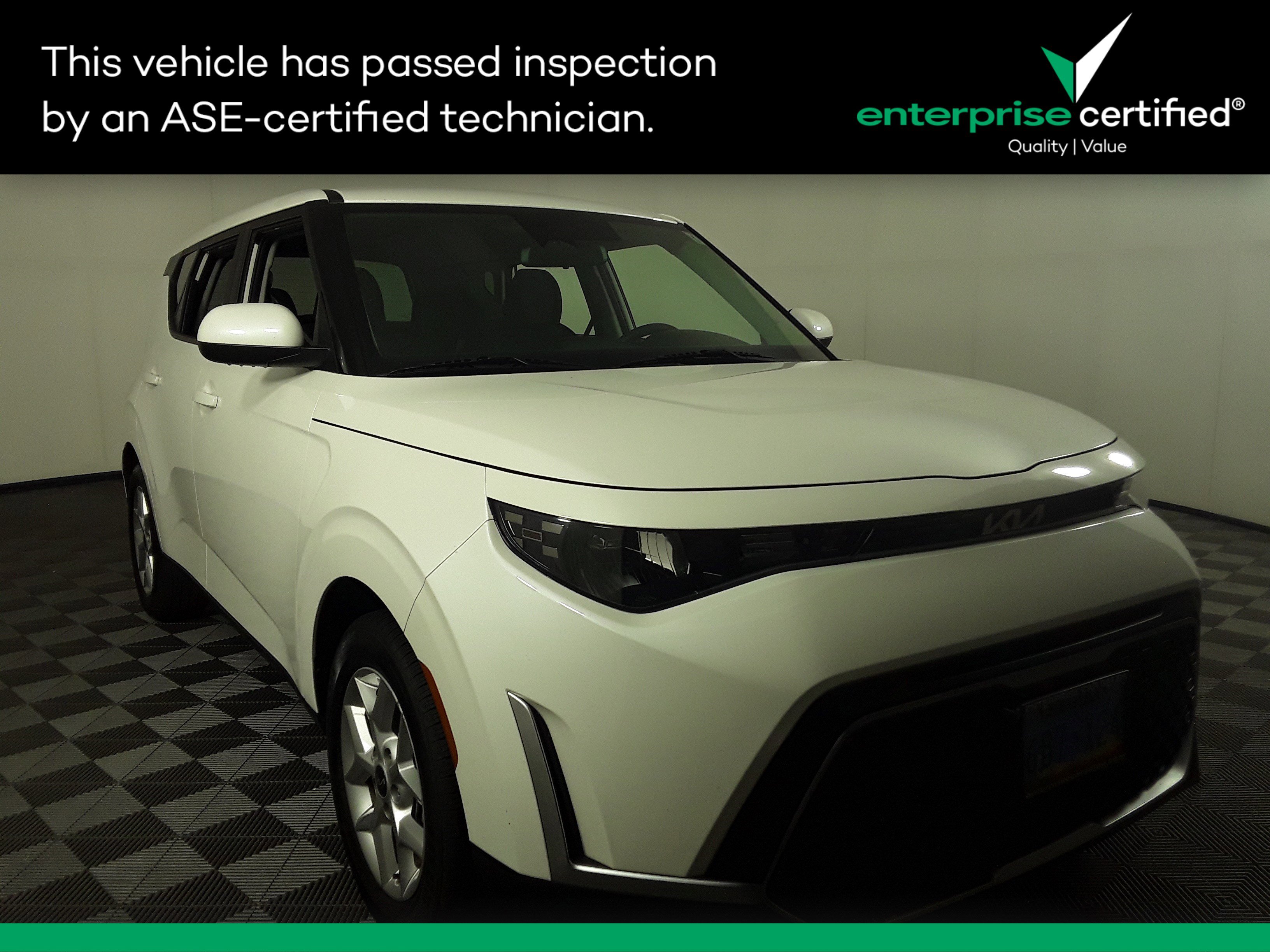 2023 Kia Soul LX IVT