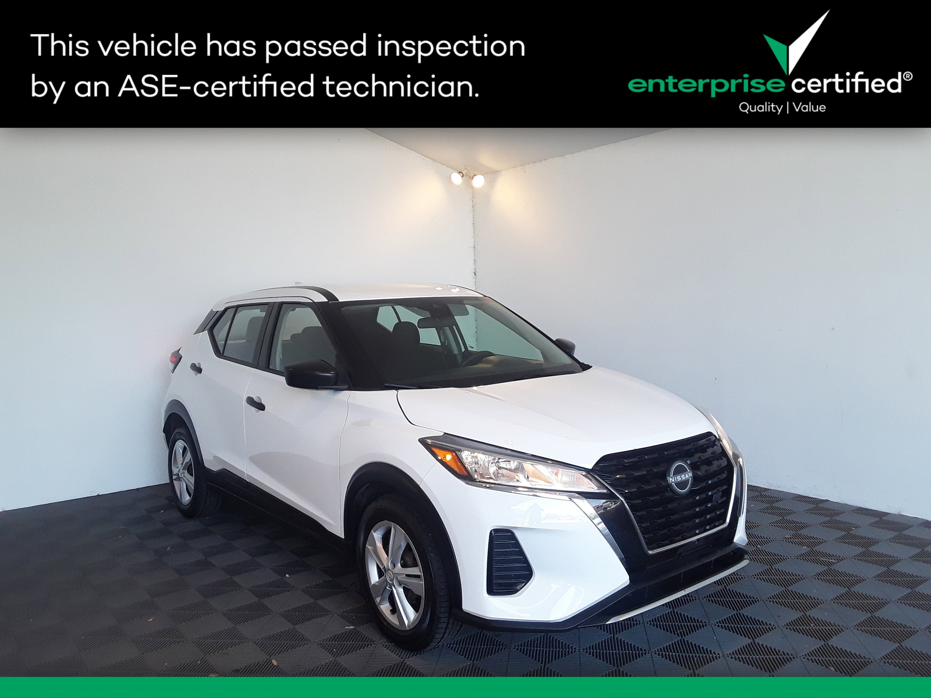 Used 2023 Nissan Kicks S FWD