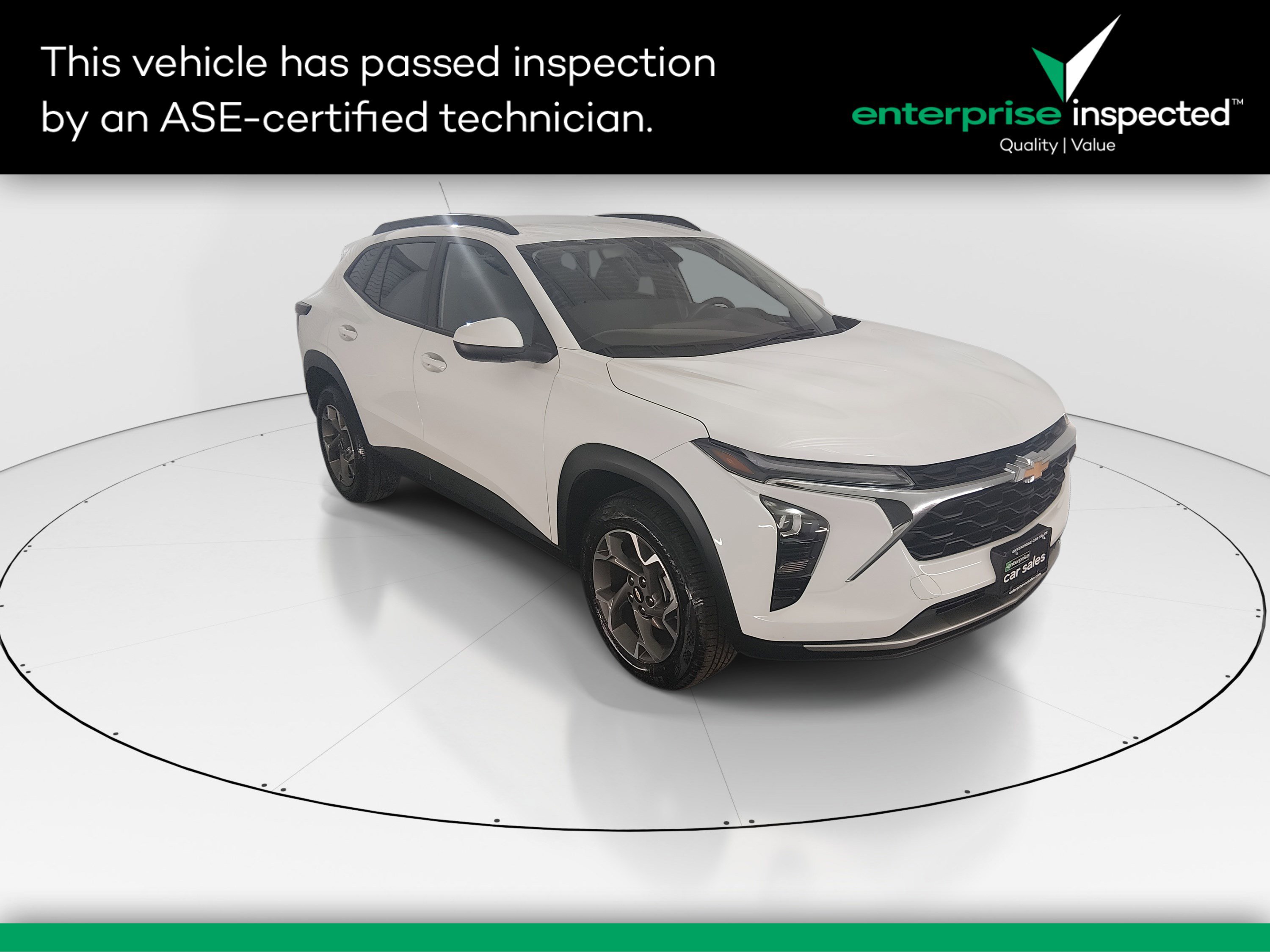 2024 Chevrolet Trax LT's photo