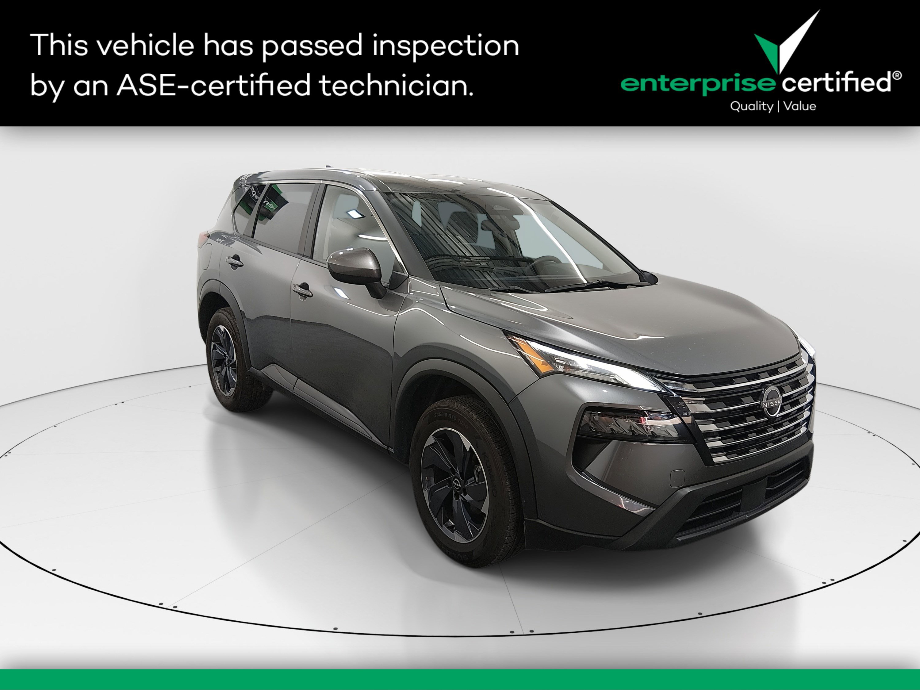 2024 Nissan Rogue SV's photo