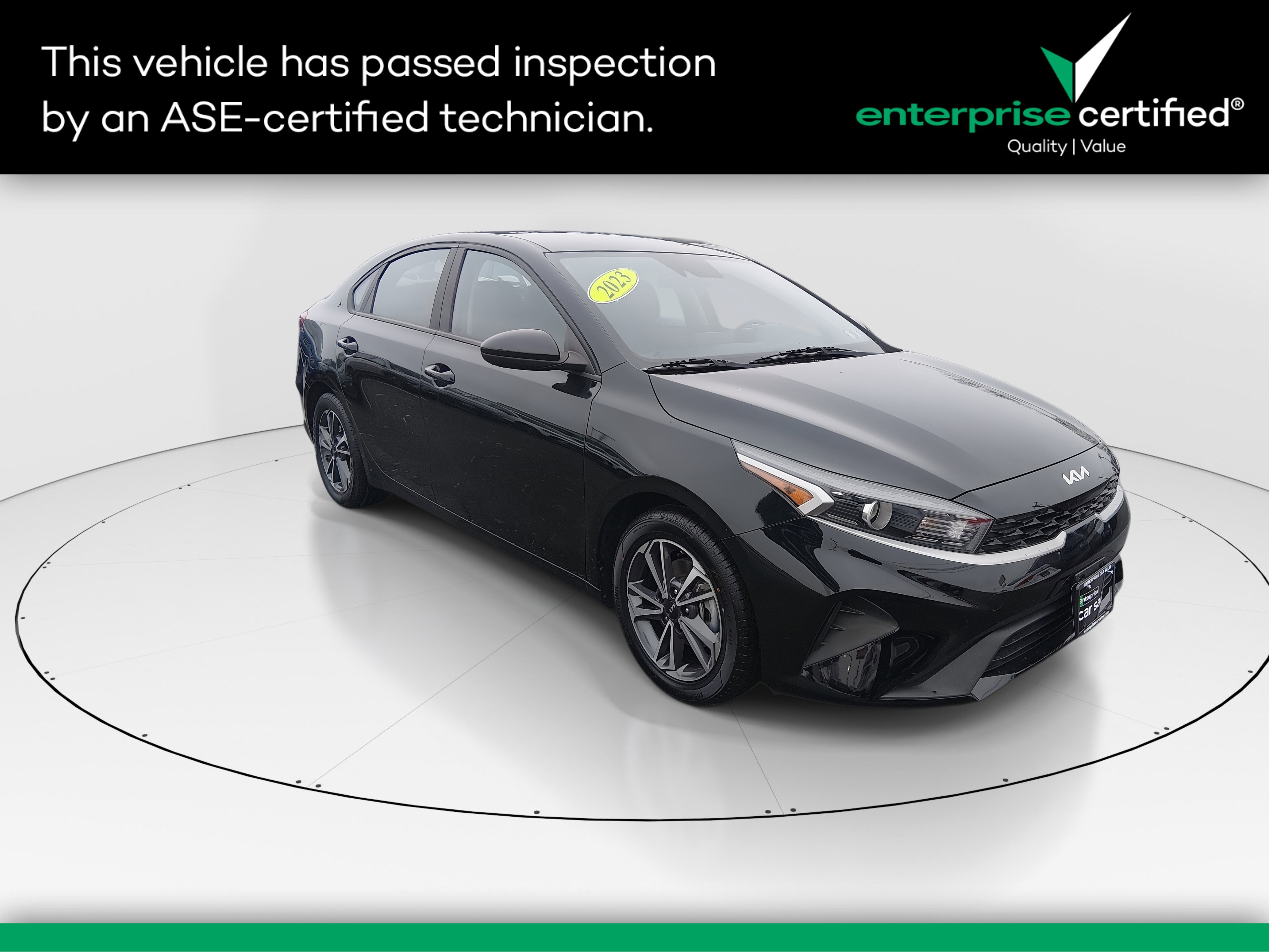 Used 2023 Kia Forte LXS IVT