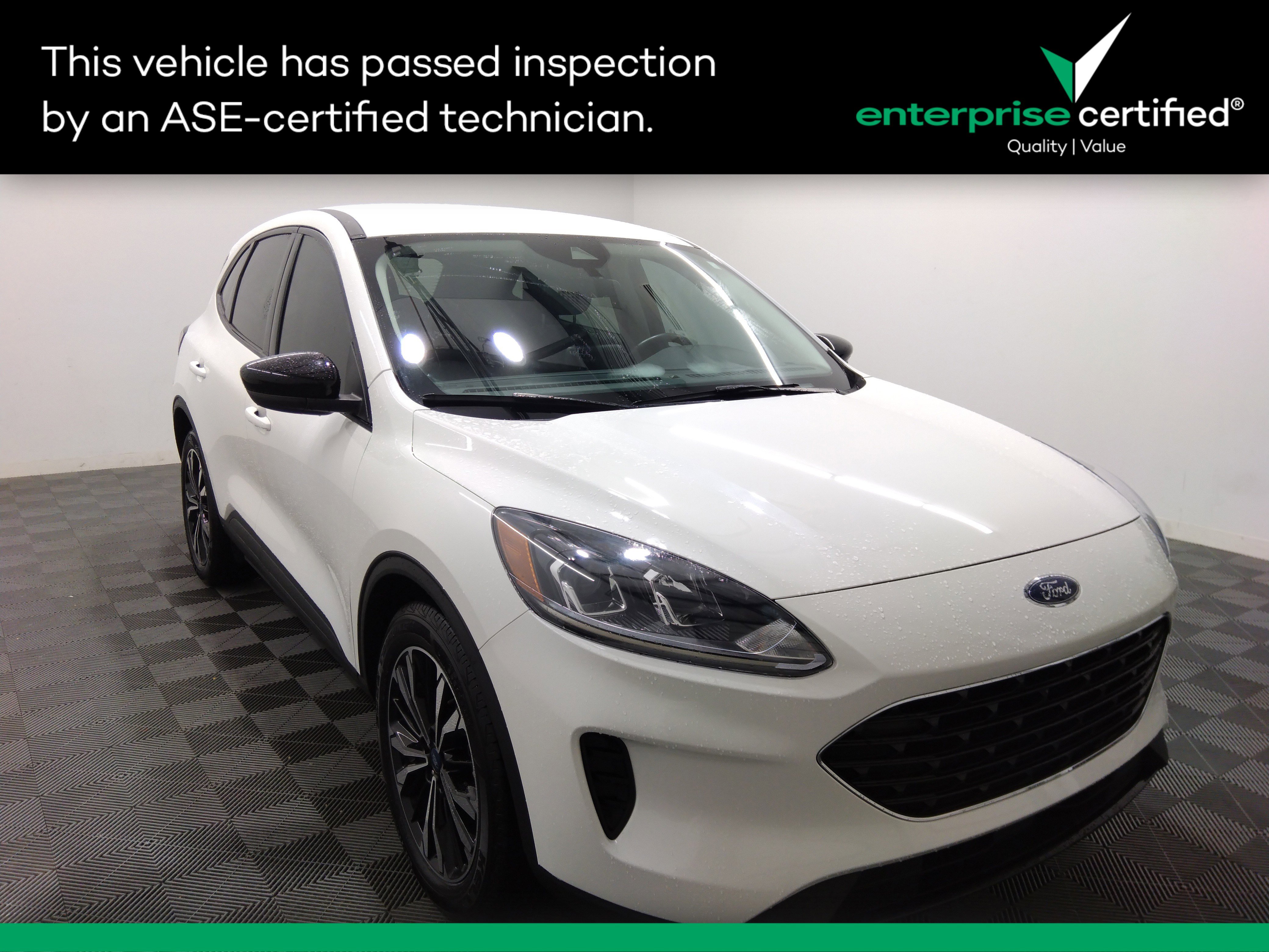 2022 Ford Escape SE FWD