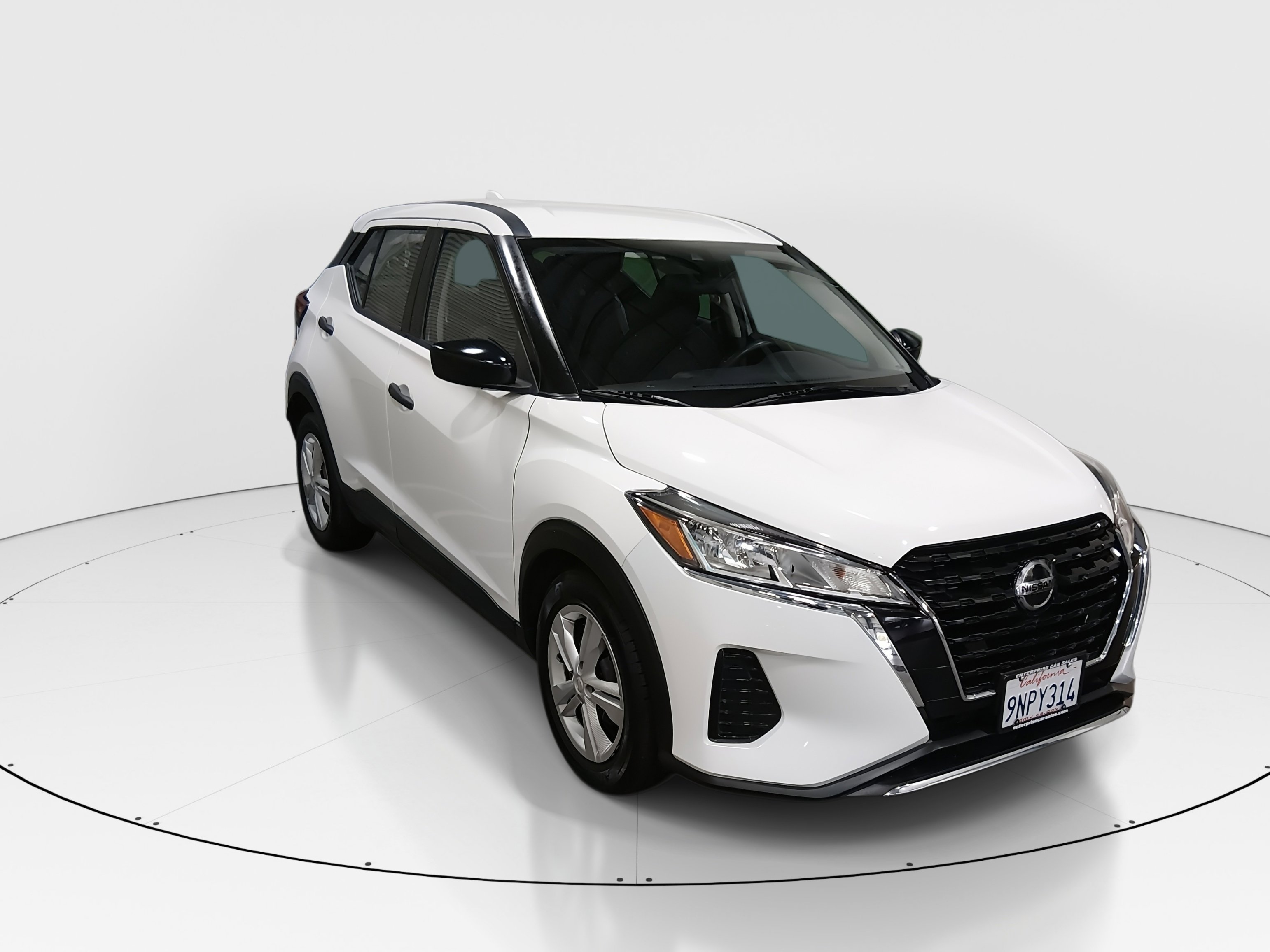 Used 2021 Nissan Kicks S FWD