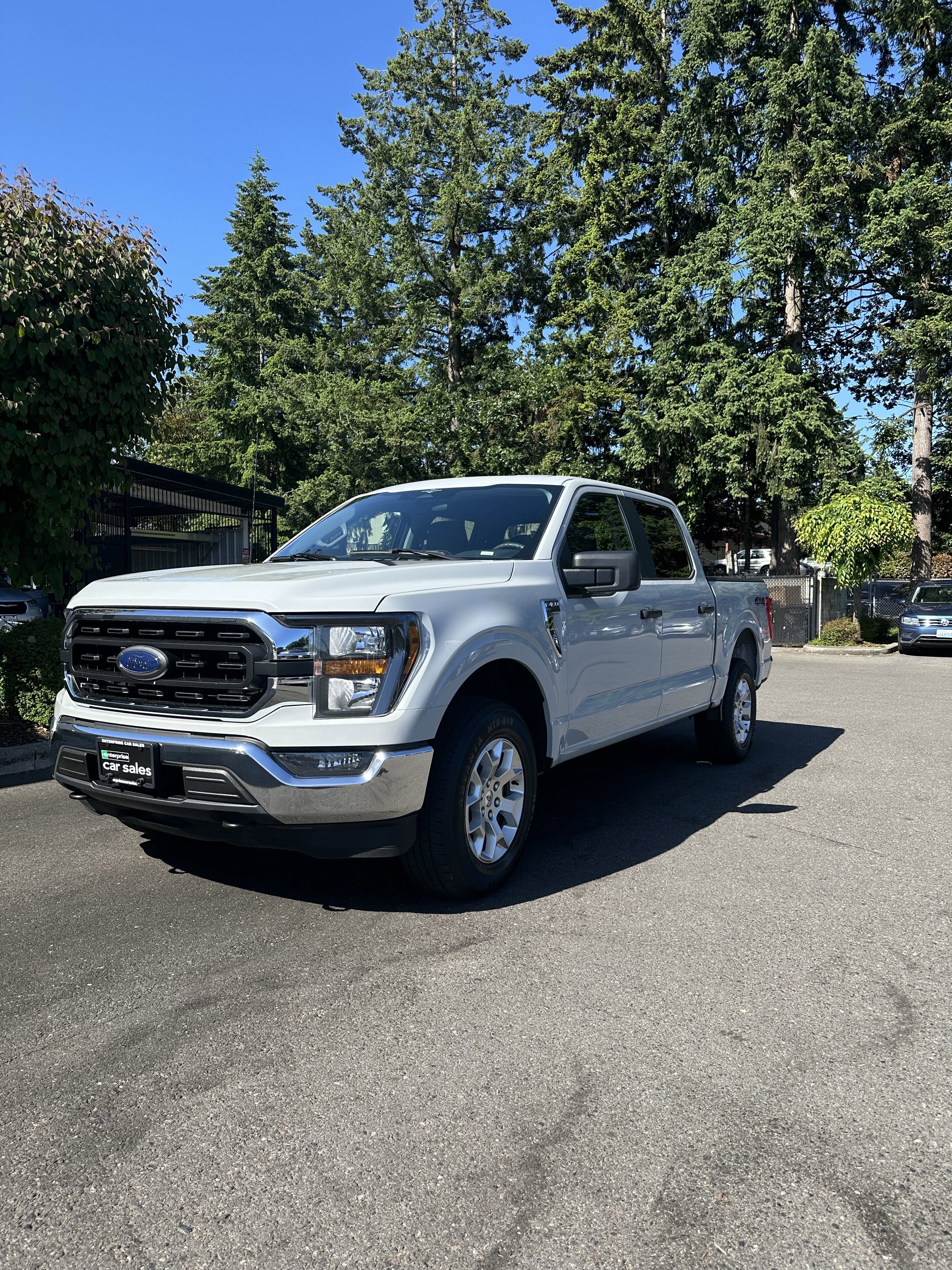 2023 Ford F-150 XLT 4WD SuperCrew 5.5' Box
