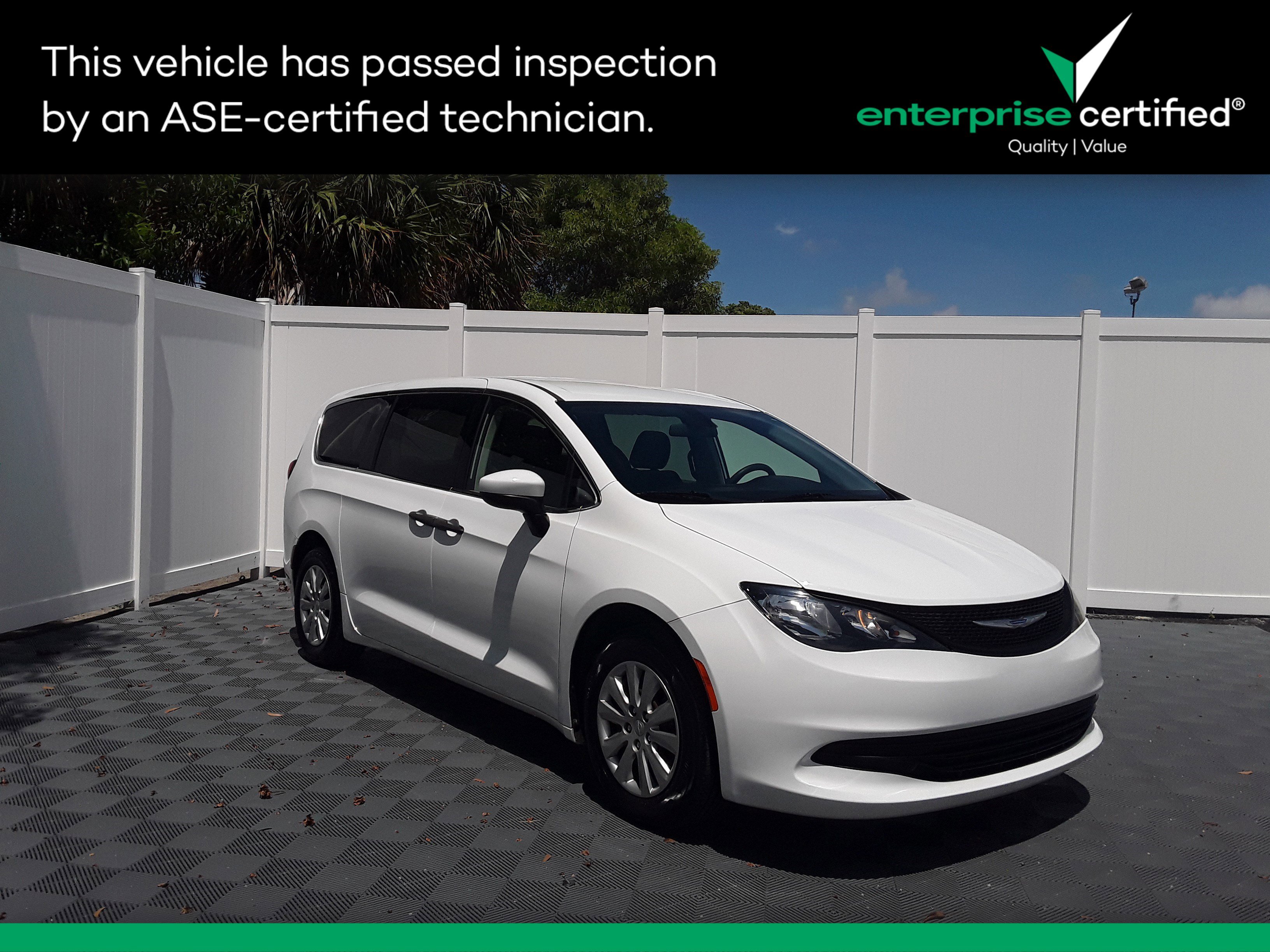 Used 2020 Chrysler Voyager L FWD