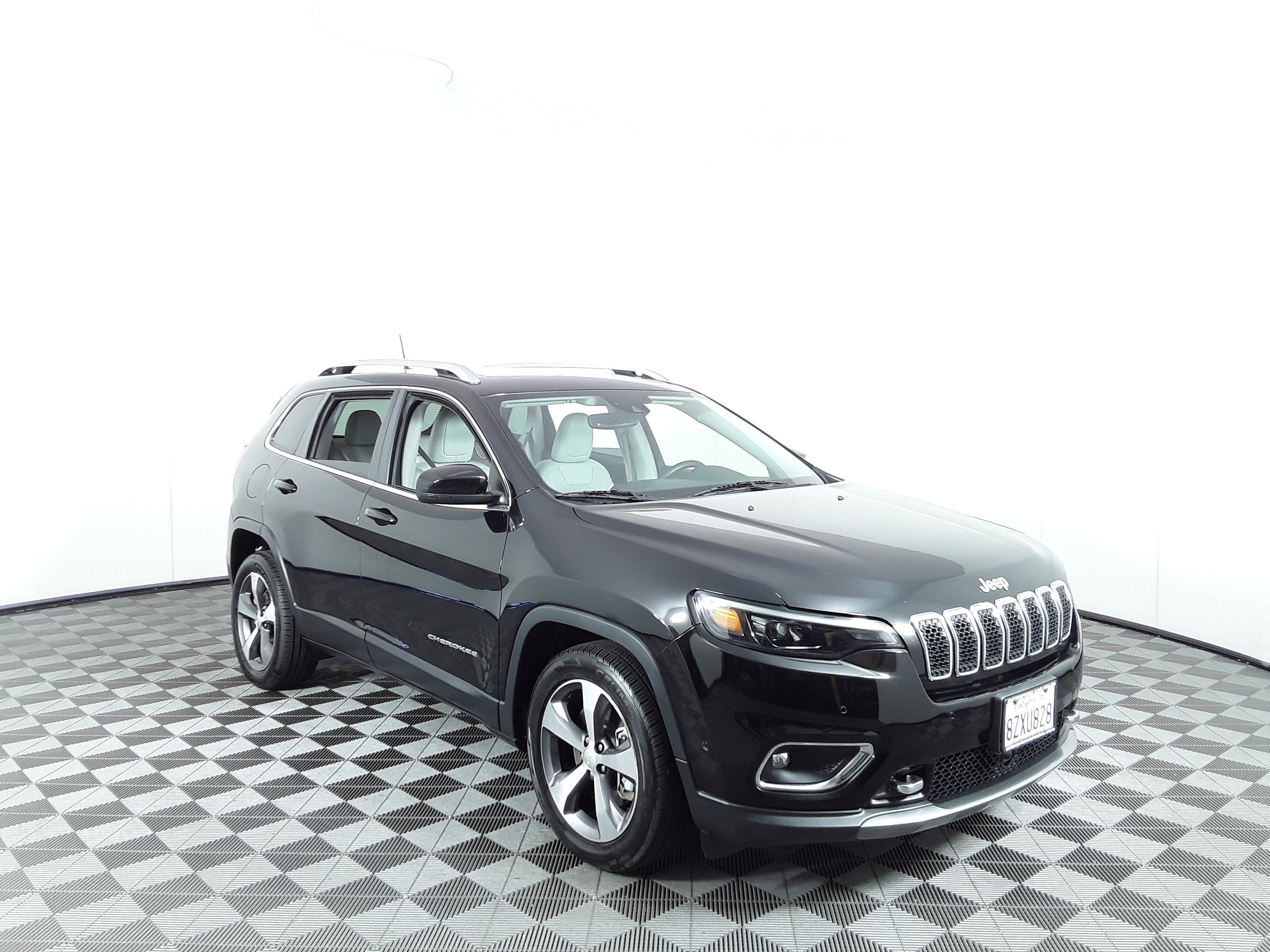 2021 Jeep Cherokee Limited FWD