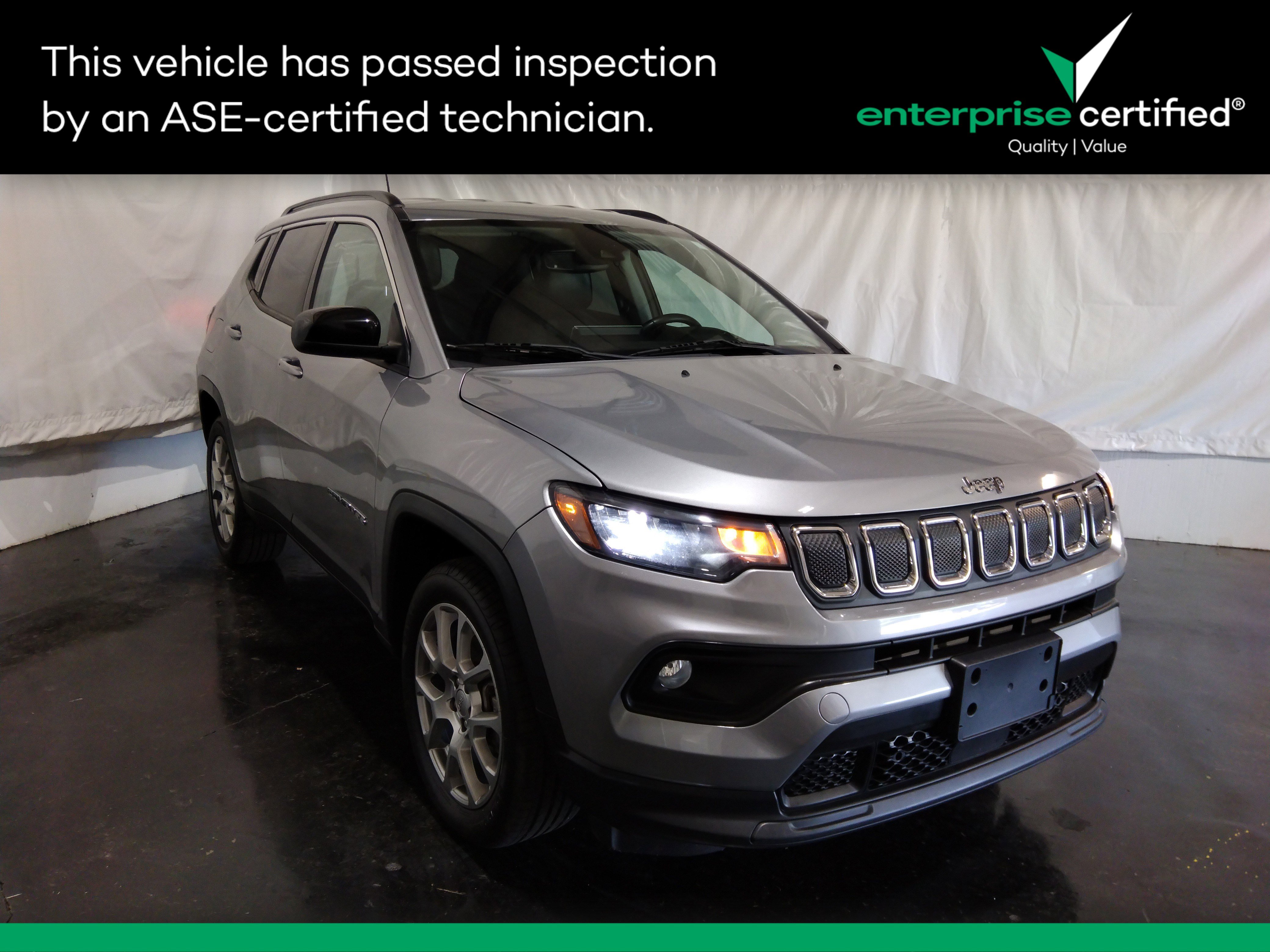 Used 2022 Jeep Compass Latitude Lux