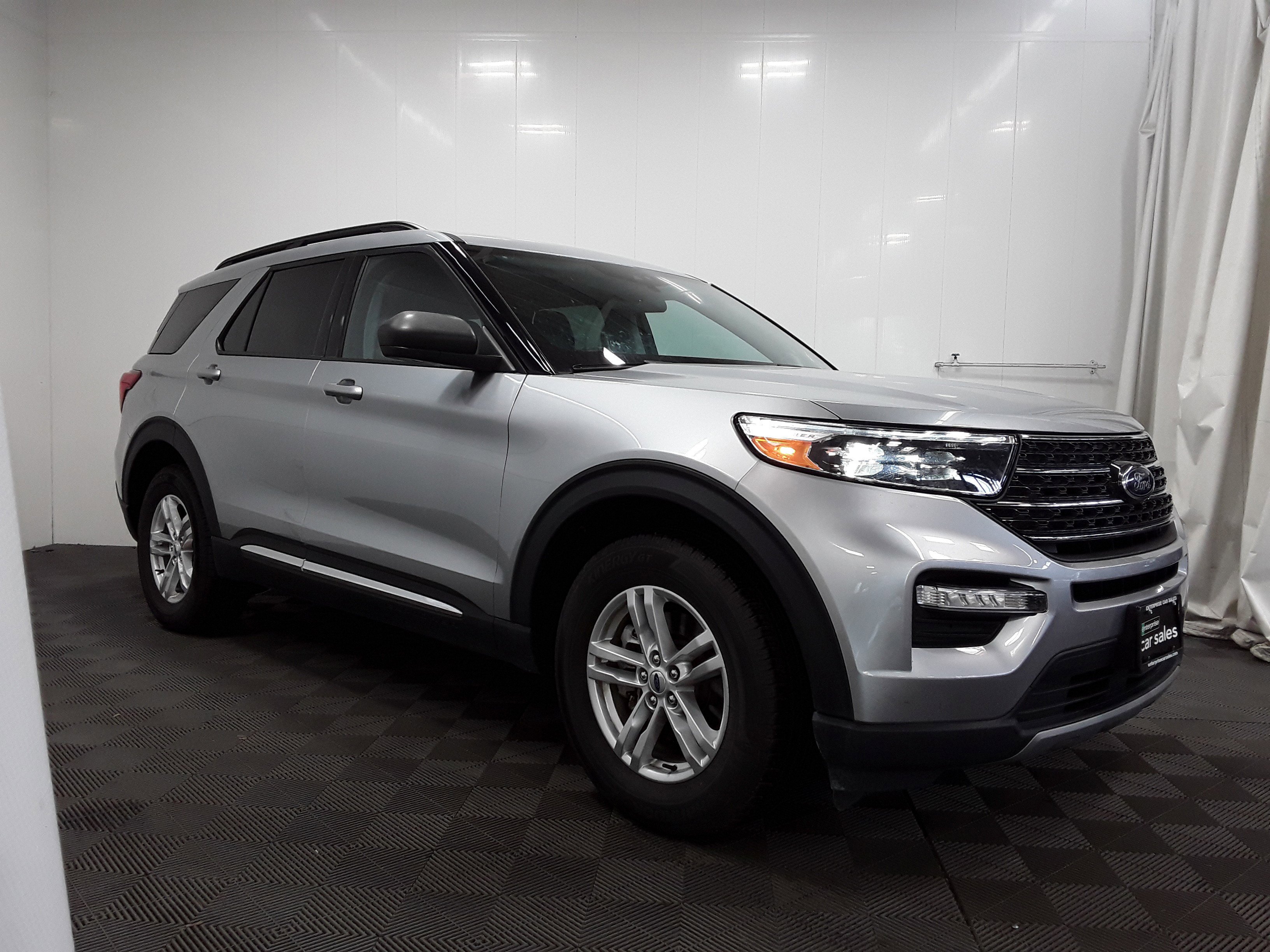 2023 Ford Explorer XLT 4WD