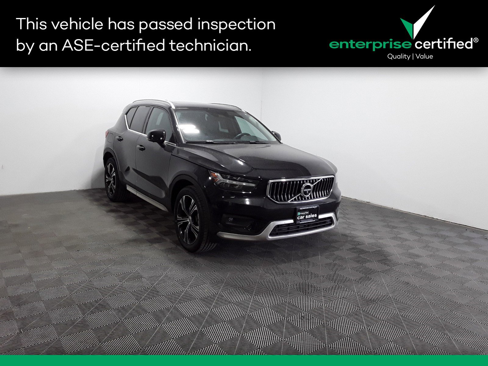 2022 Volvo XC40 T5 AWD Inscription