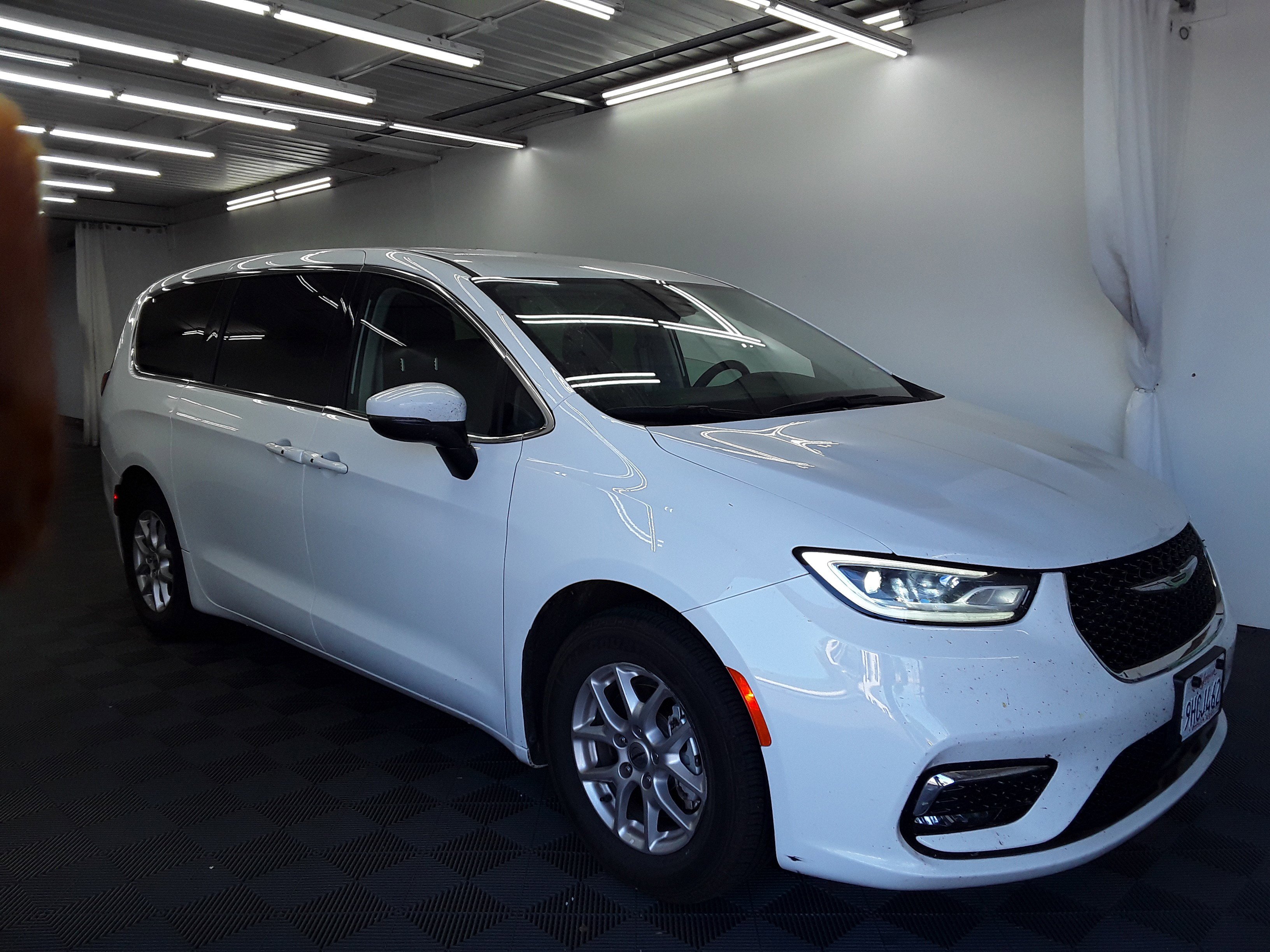 2023 Chrysler Pacifica Touring L FWD