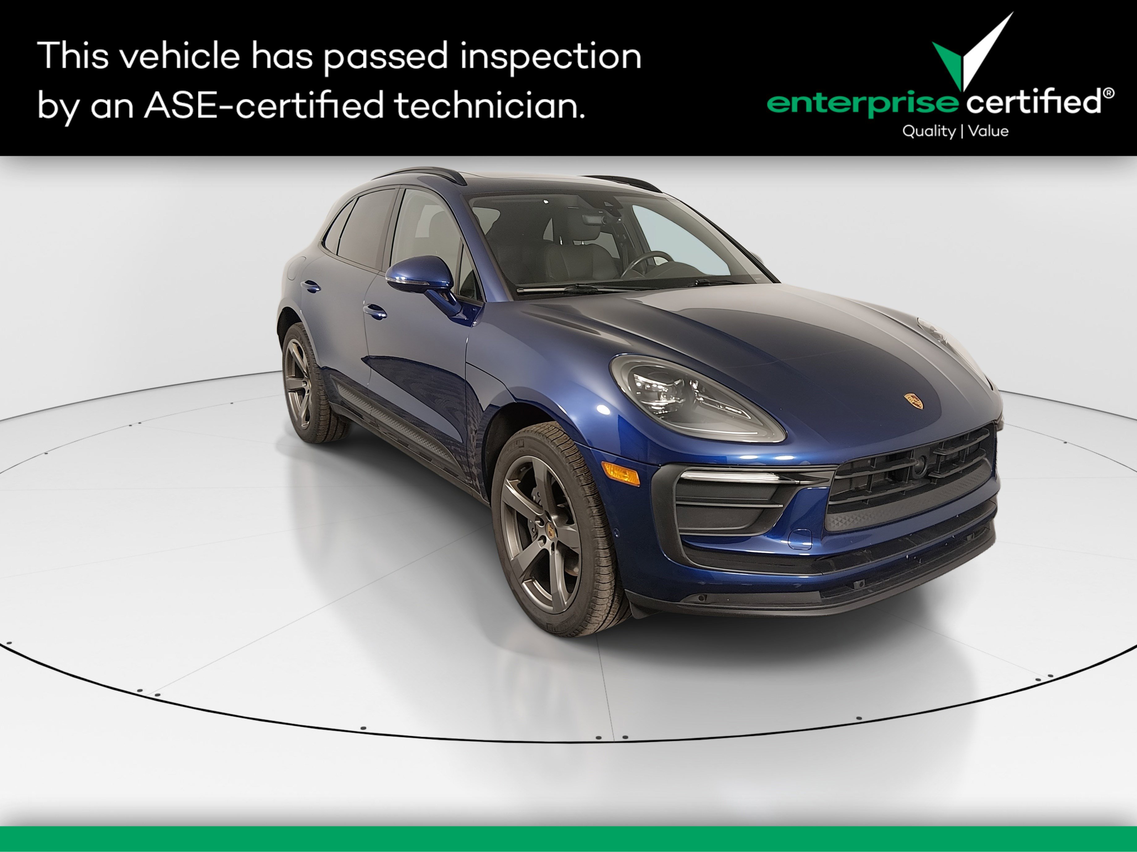 2022 Porsche Macan Base