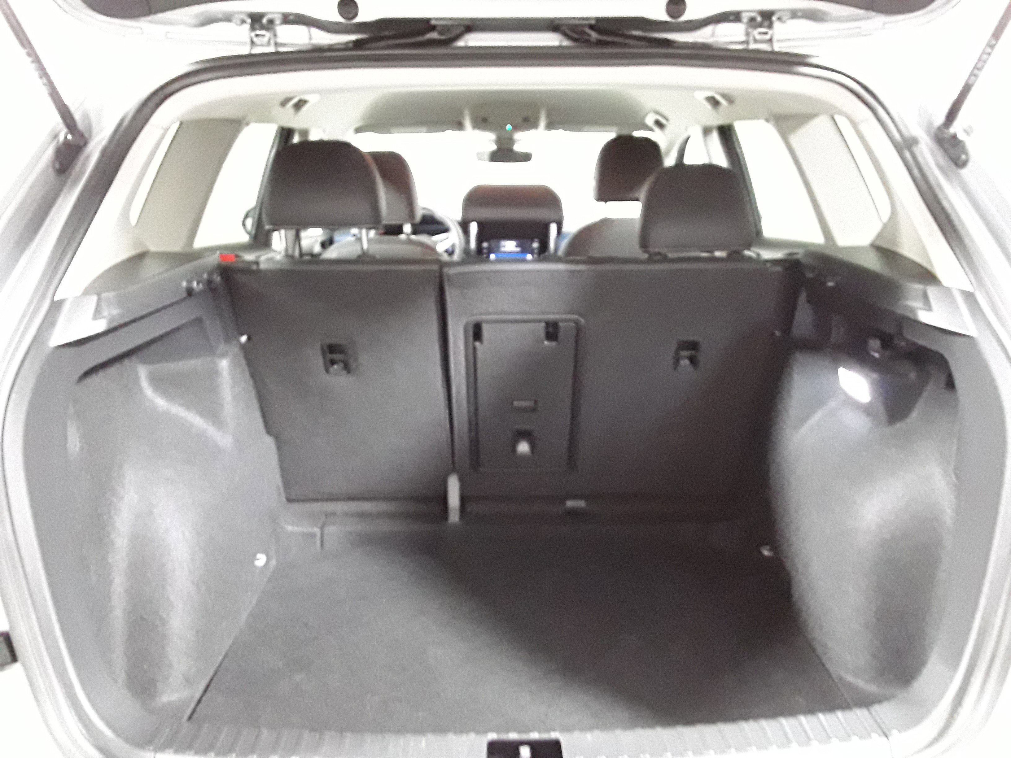Image 4 of Used 2024 Volkswagen Taos SE FWD