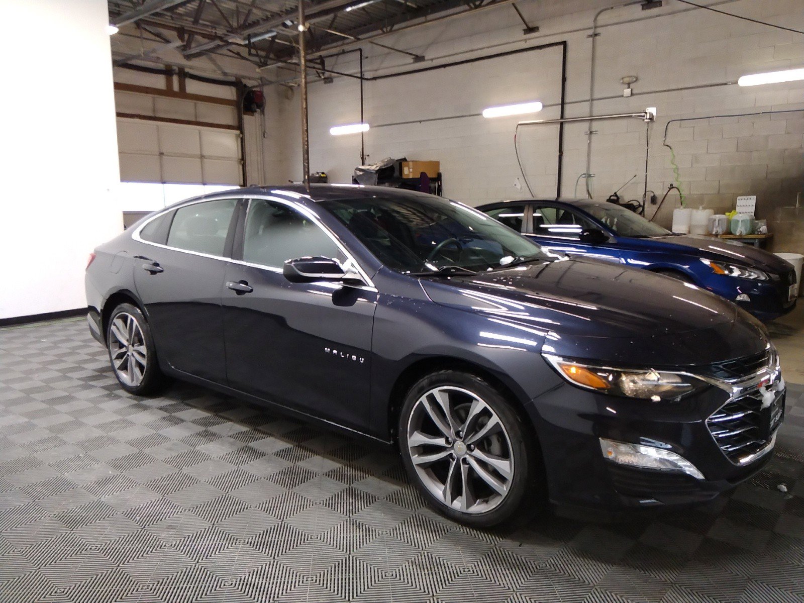 2022 Chevrolet Malibu 4dr Sdn LT