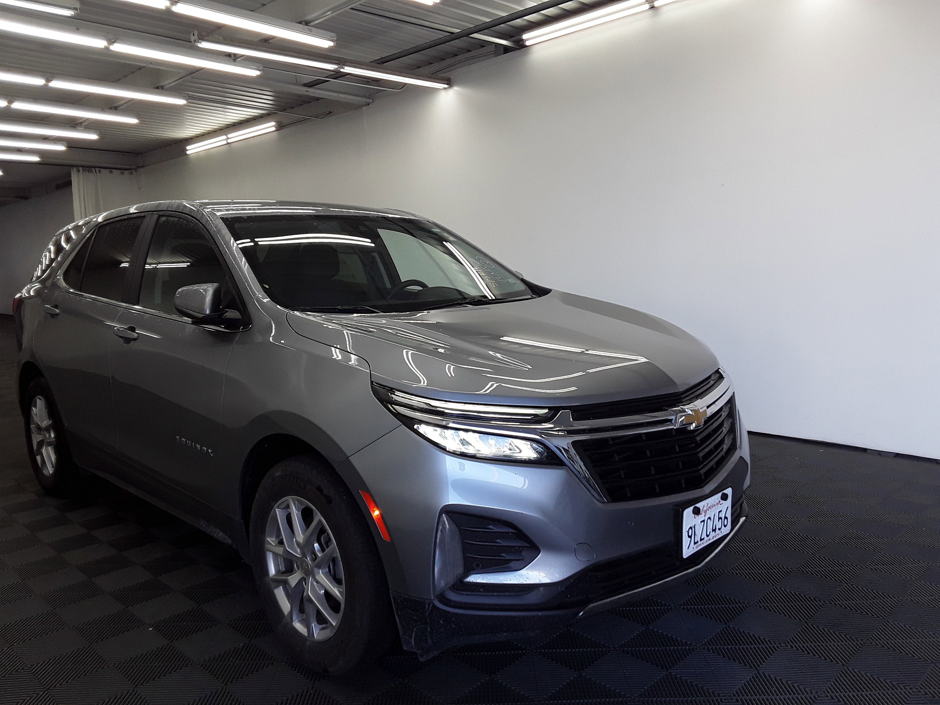 Used 2024 Chevrolet Equinox FWD 4dr LT w/1LT