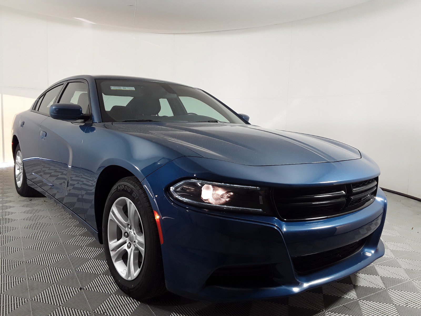 2022 Dodge Charger SXT RWD