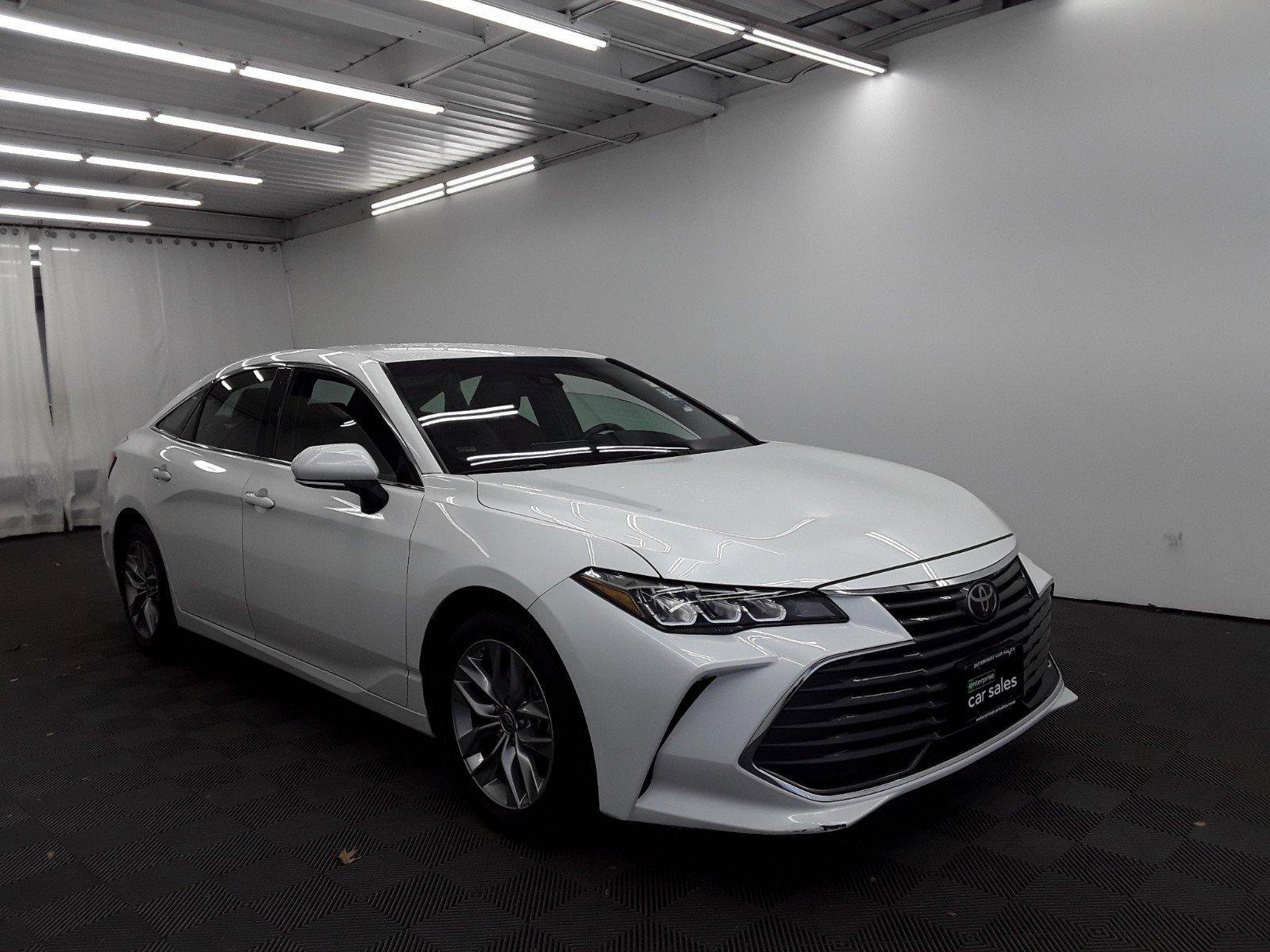 2022 Toyota Avalon XLE FWD