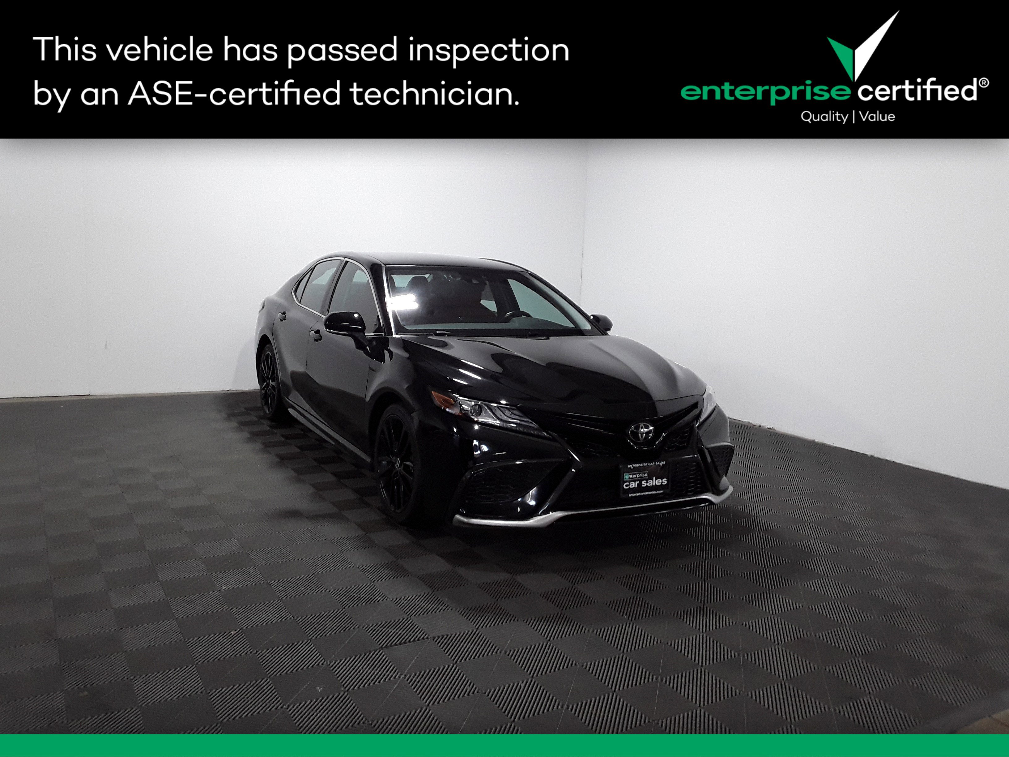 Used 2023 Toyota Camry XSE Auto
