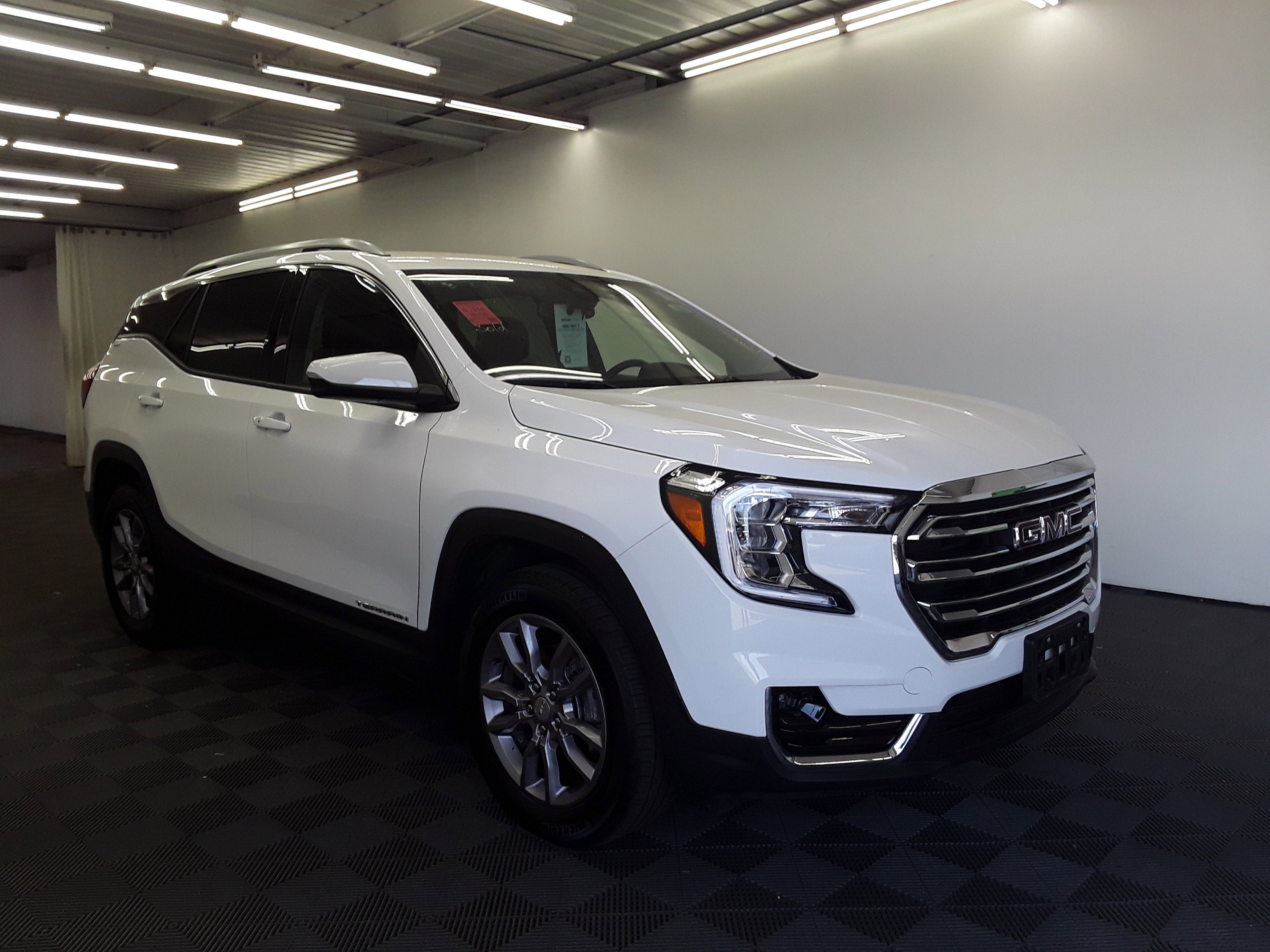 2024 GMC Terrain AWD 4dr SLT