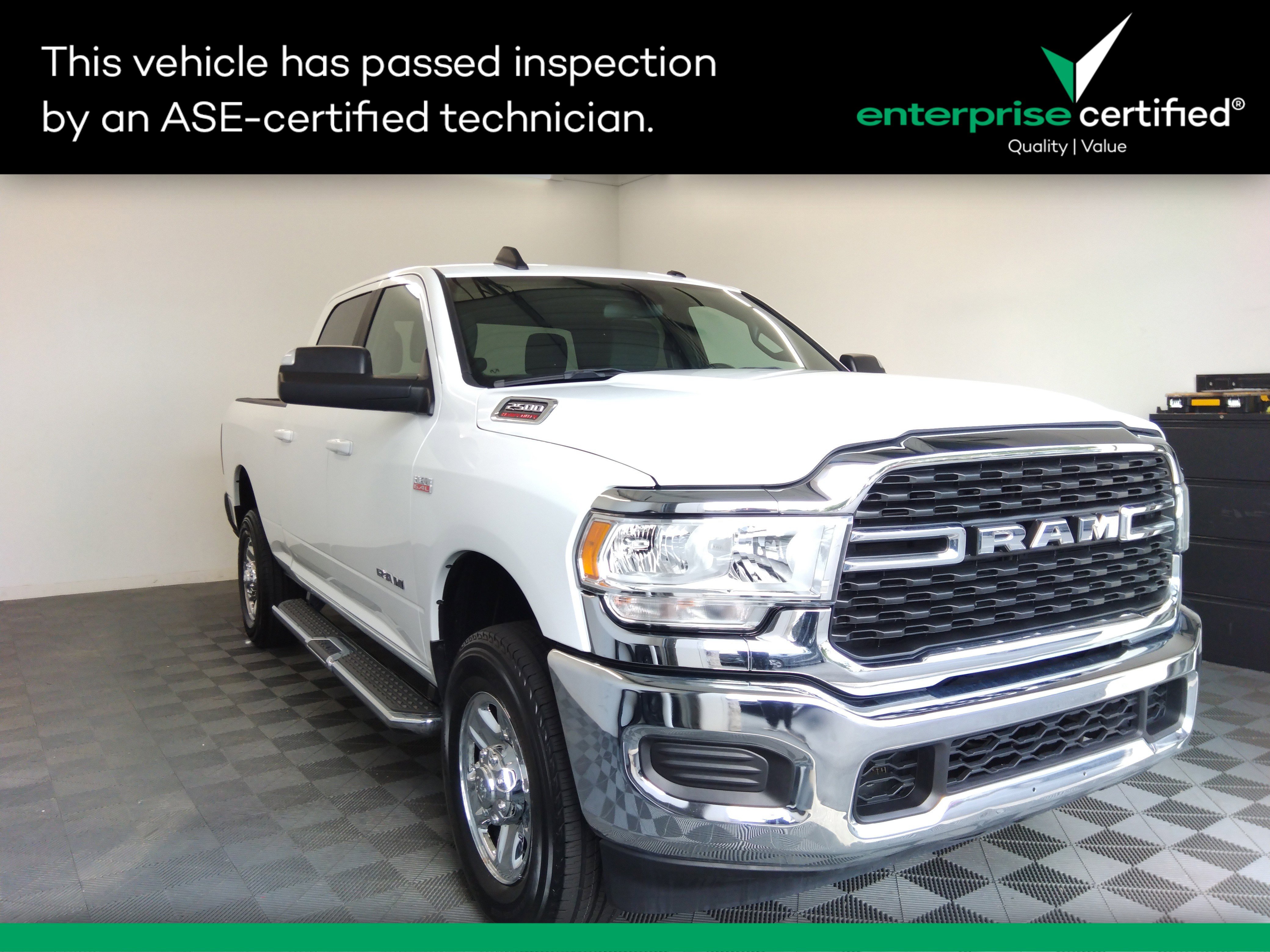 2022 Ram 2500 Big Horn 4x4 Crew Cab 6'4