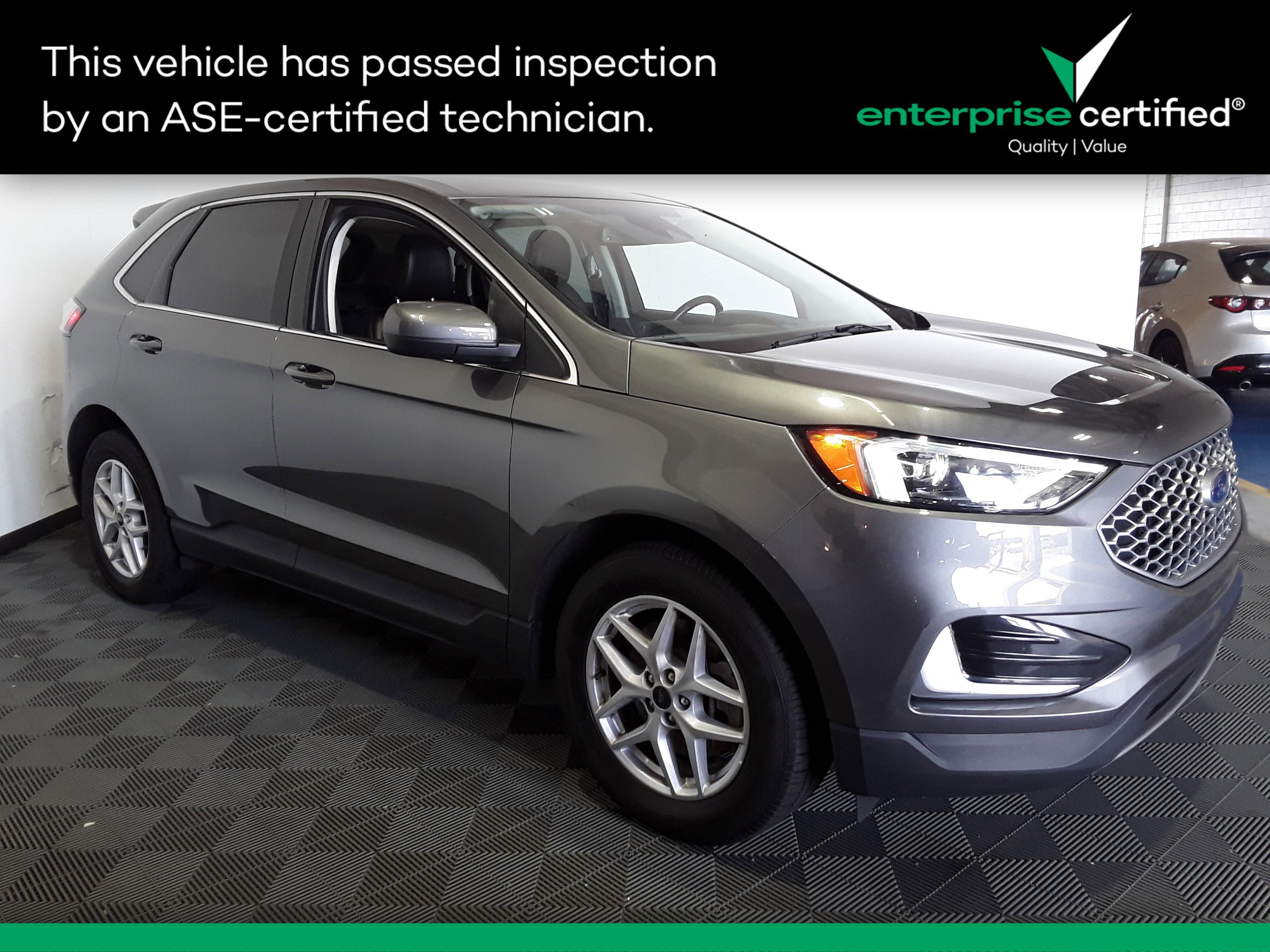 Used 2023 Ford Edge SEL AWD