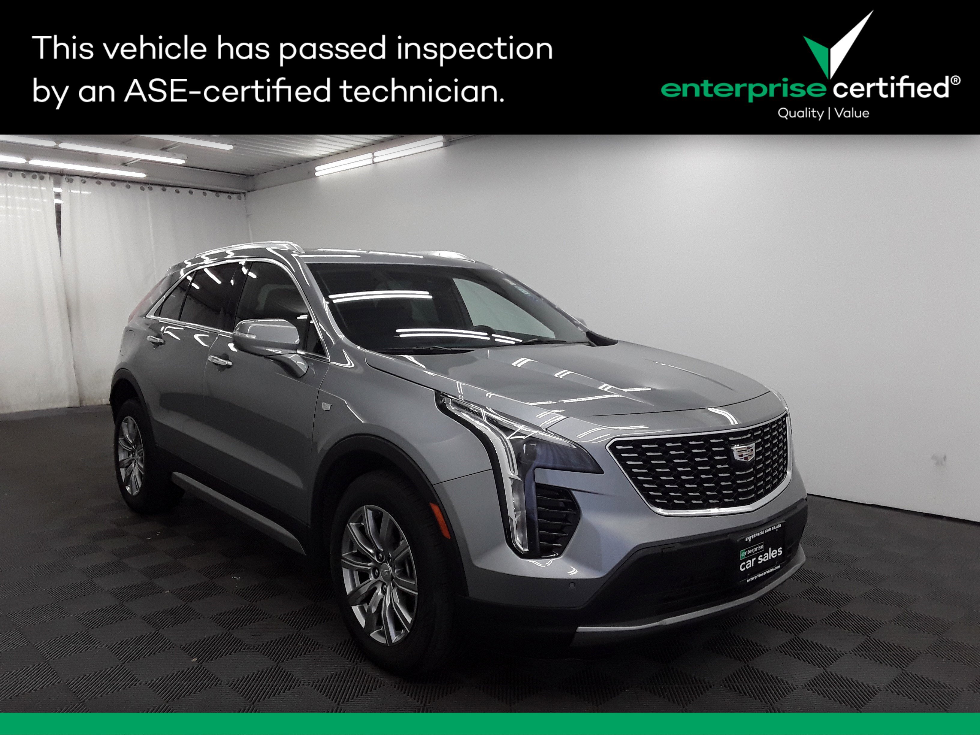2023 Cadillac XT4 AWD 4dr Premium Luxury